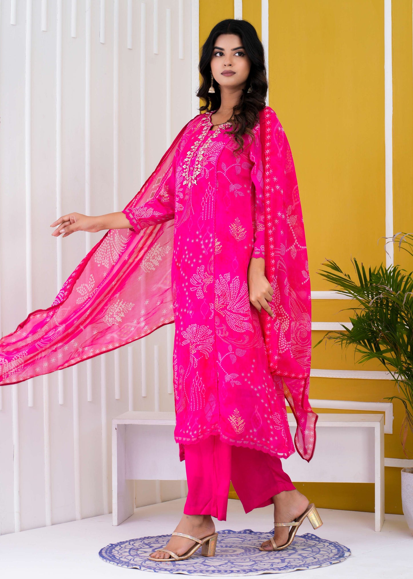 Pure Organza Kurti with pant and Dupatta. OM92100GBA