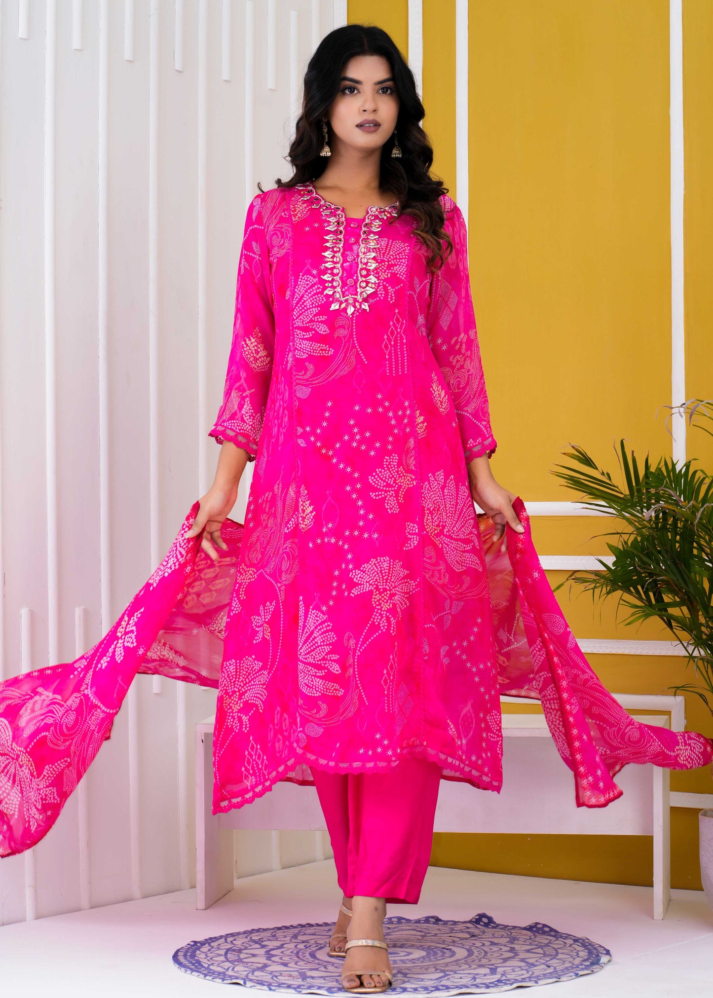 Pure Organza Kurti with pant and Dupatta. OM92100GBA