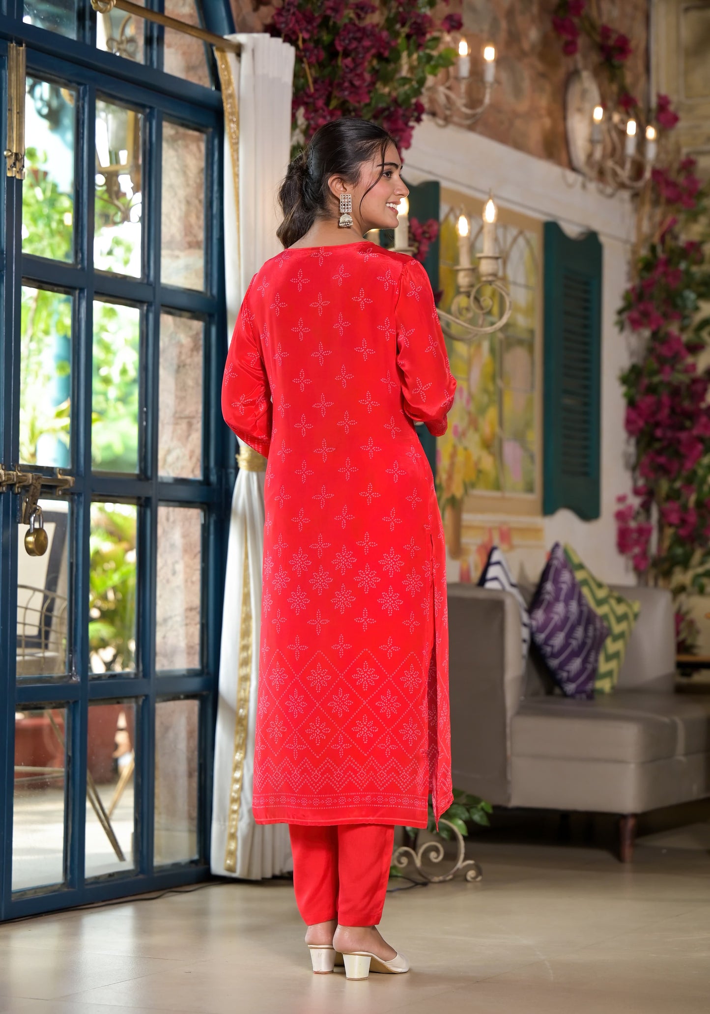 Pure Crepe kurti with pant and Dupatta M91790AUMU