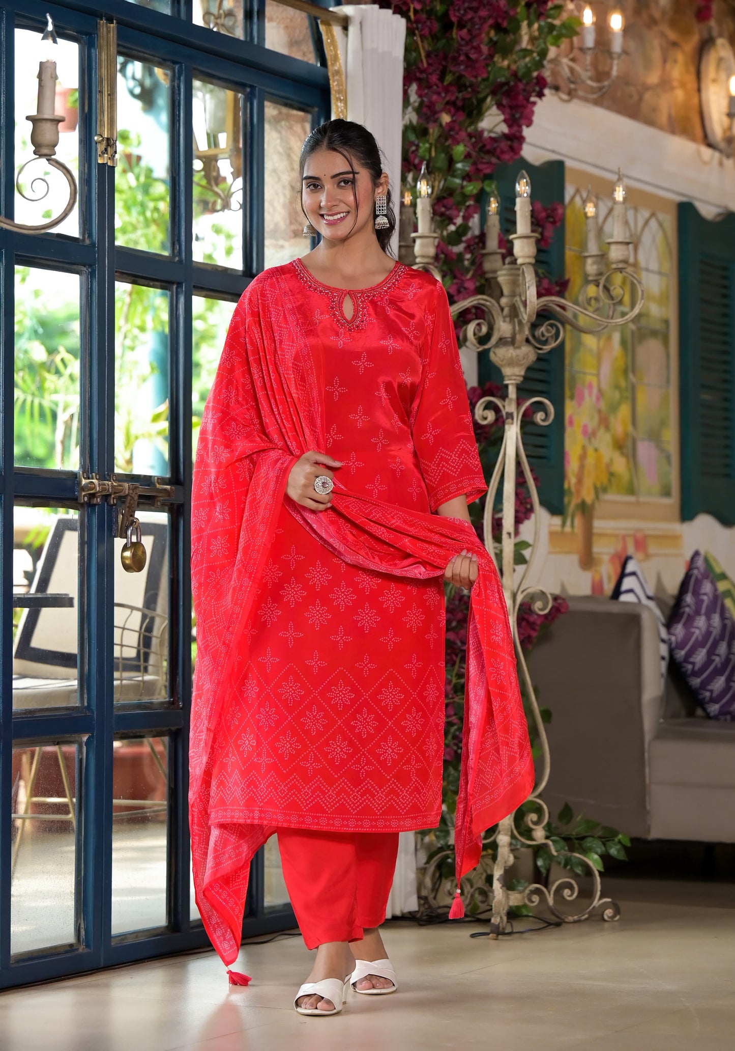 Pure Crepe kurti with pant and Dupatta M91790AUMU