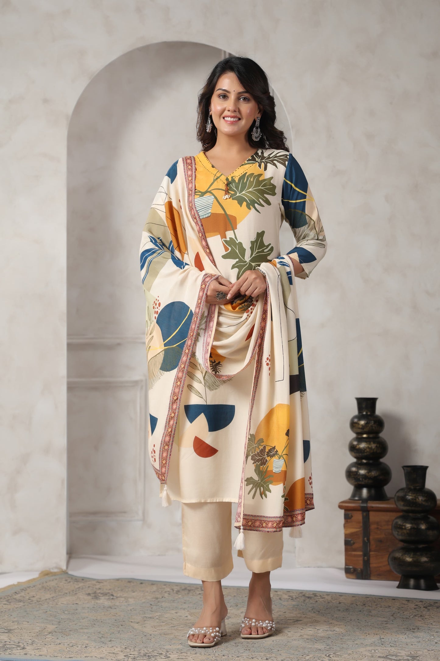 Pure Muslin kurti with pant and Dupatta AU1425AUMUS