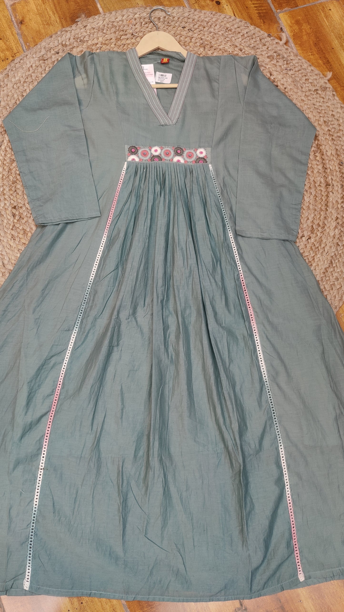Mul Chanderi Kurti With pant and Dupatta M91790/GB