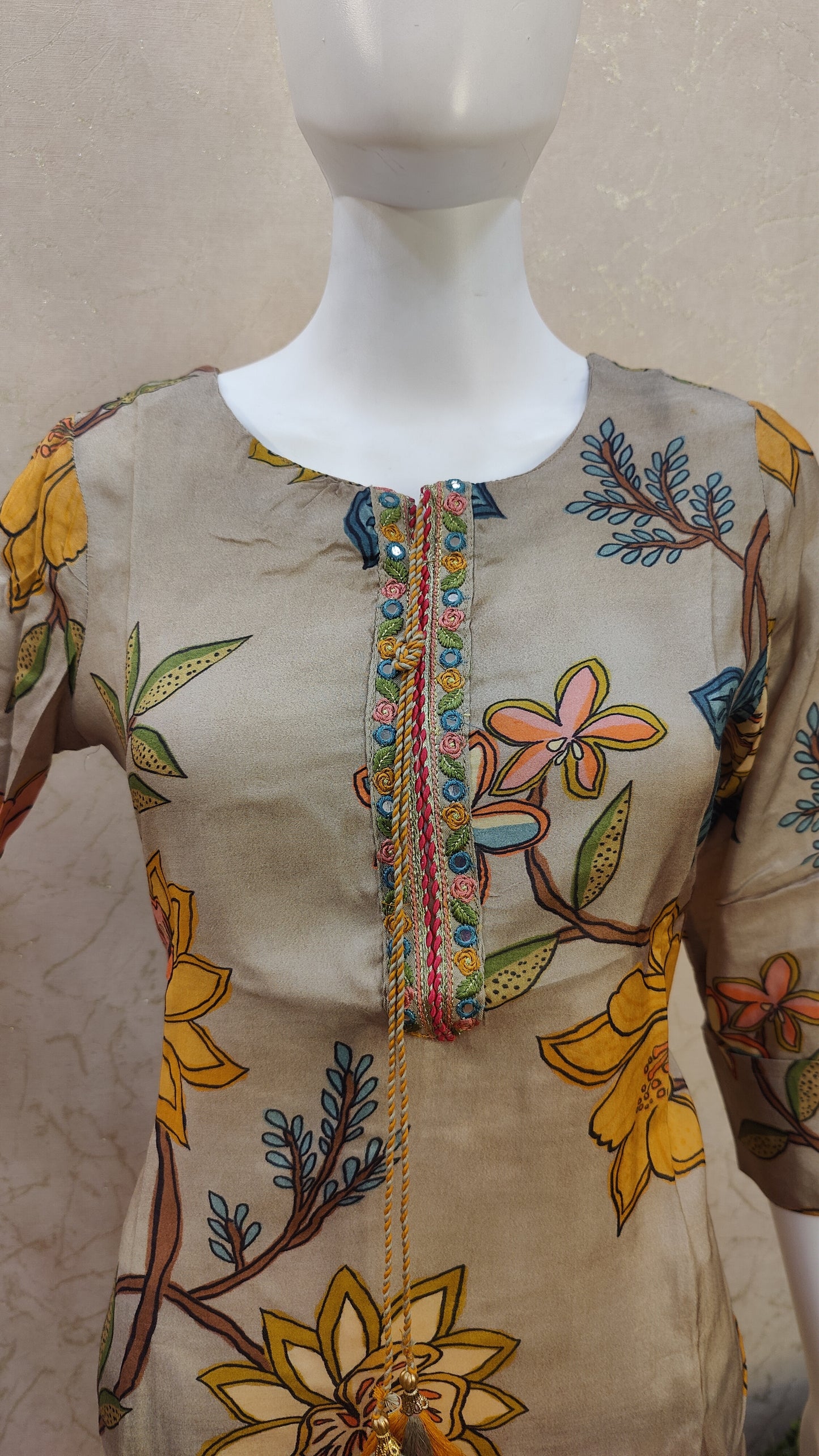Pure Muslin kurti with pant and dupatta COTM91325S38