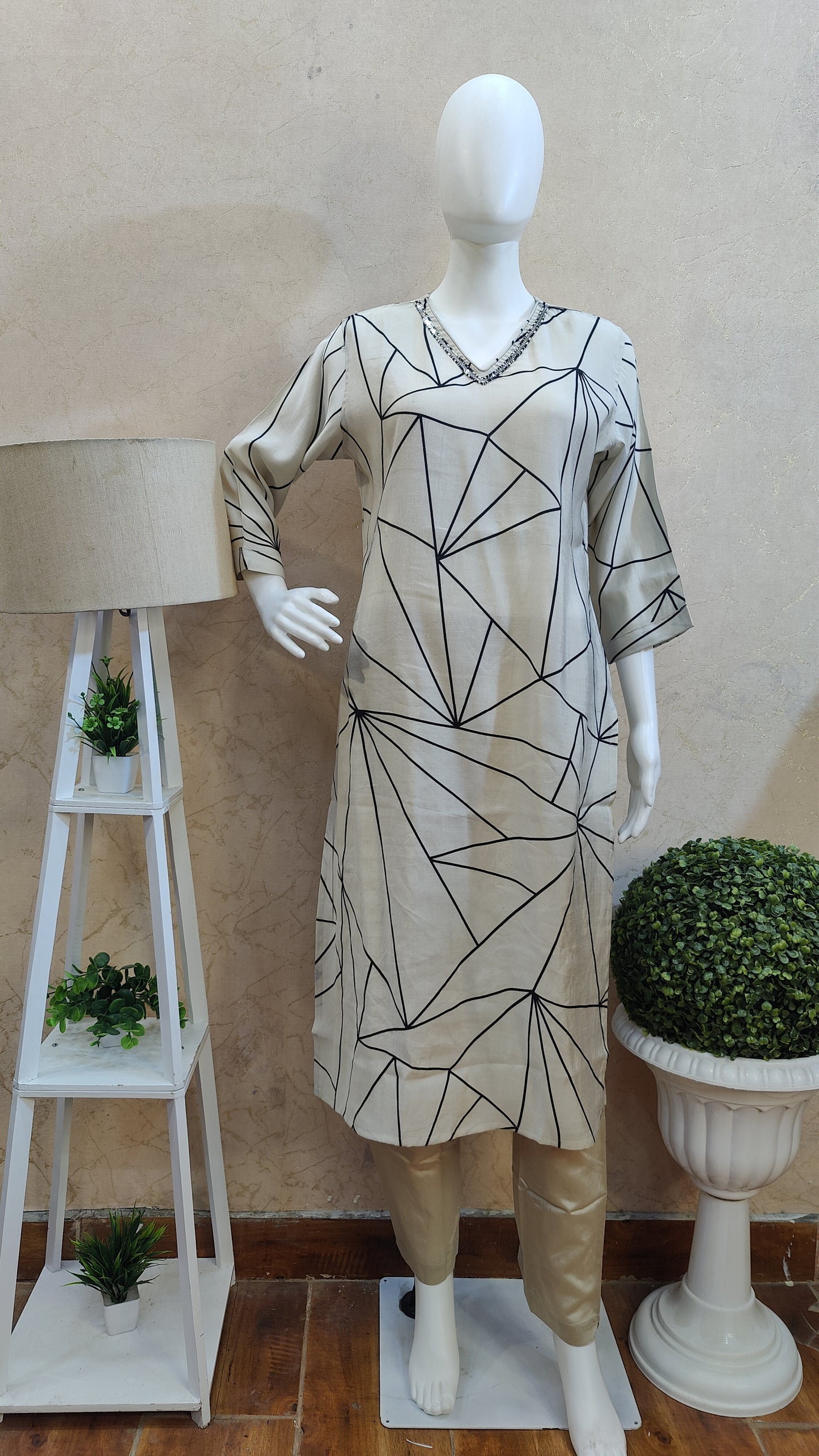 Muslin Kurti with pant and dupatta M7795AUR