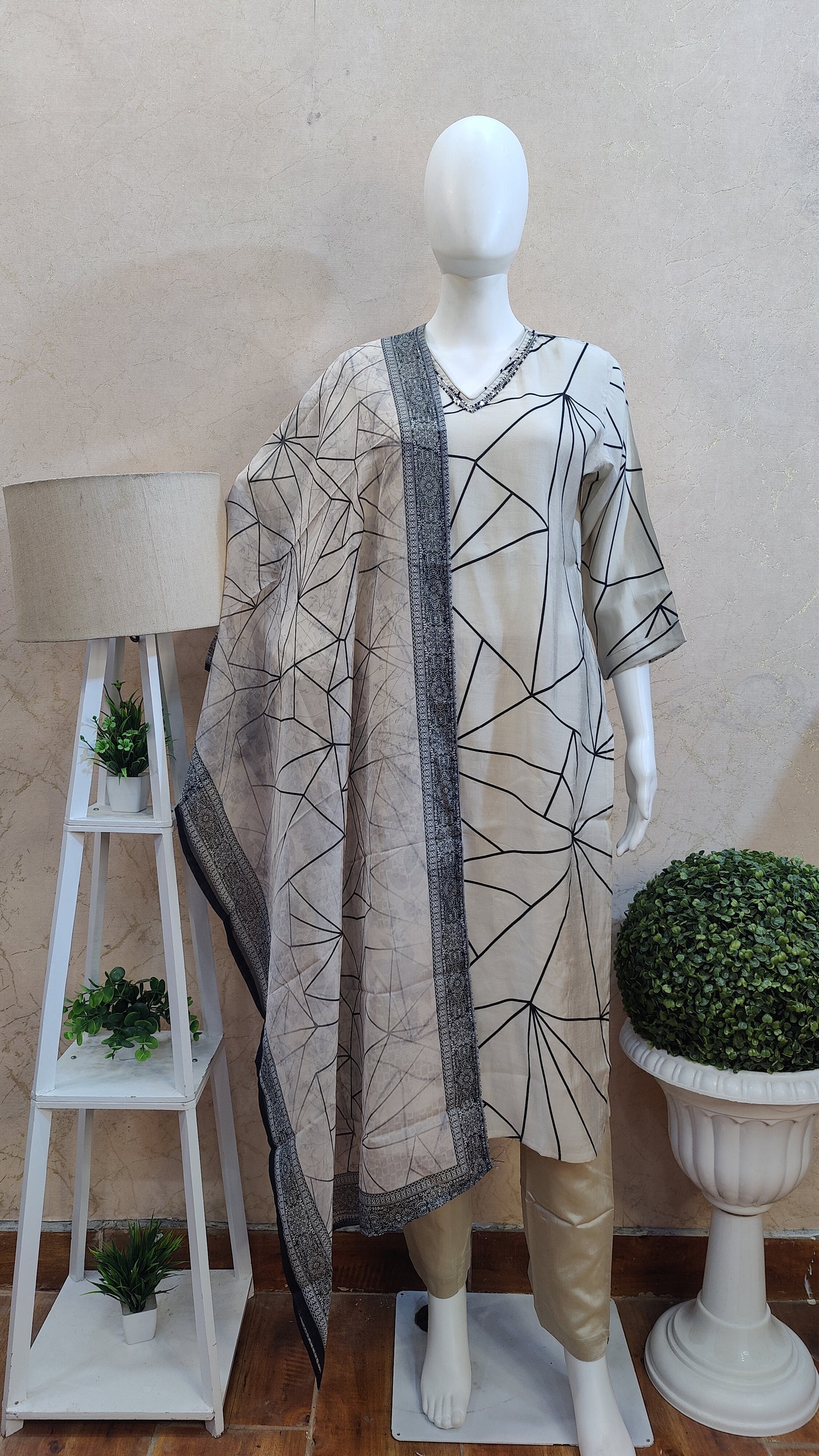 Muslin Kurti with pant and dupatta M7795AUR