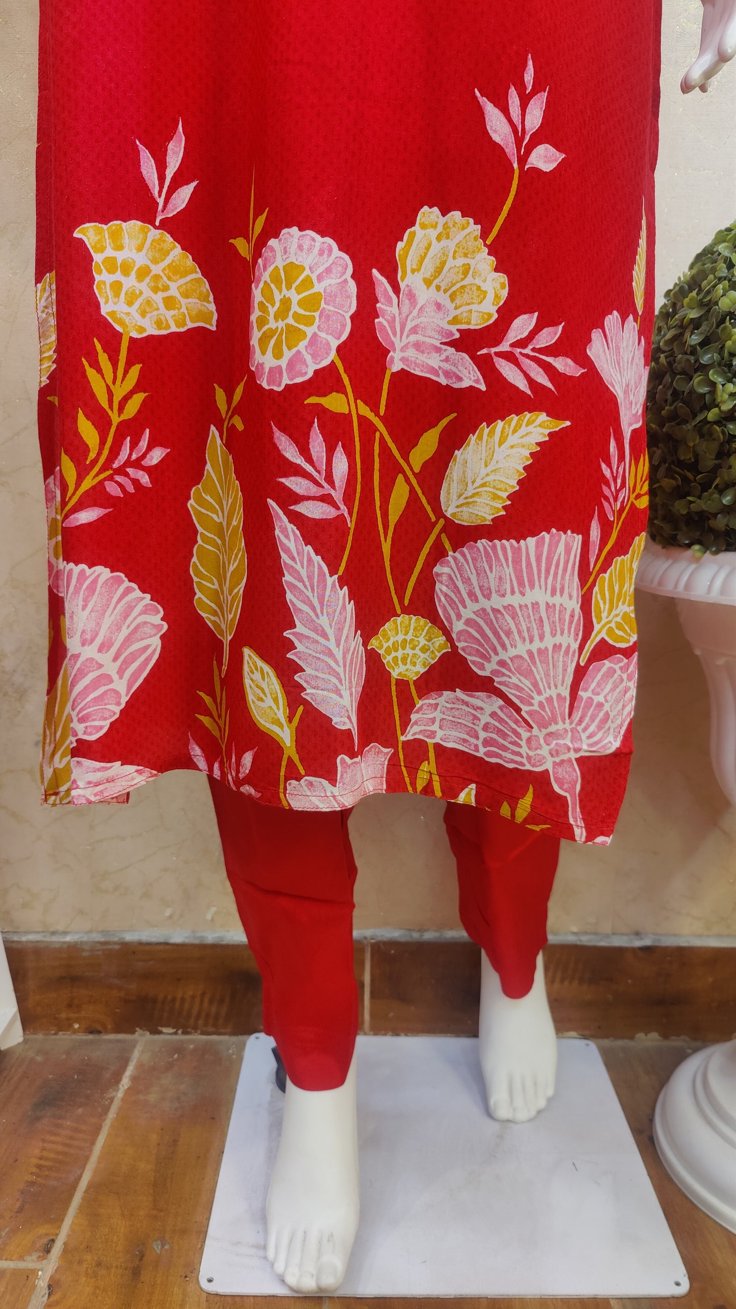 Pure Muslin Kurti with pant and dupatta M91425/AUR