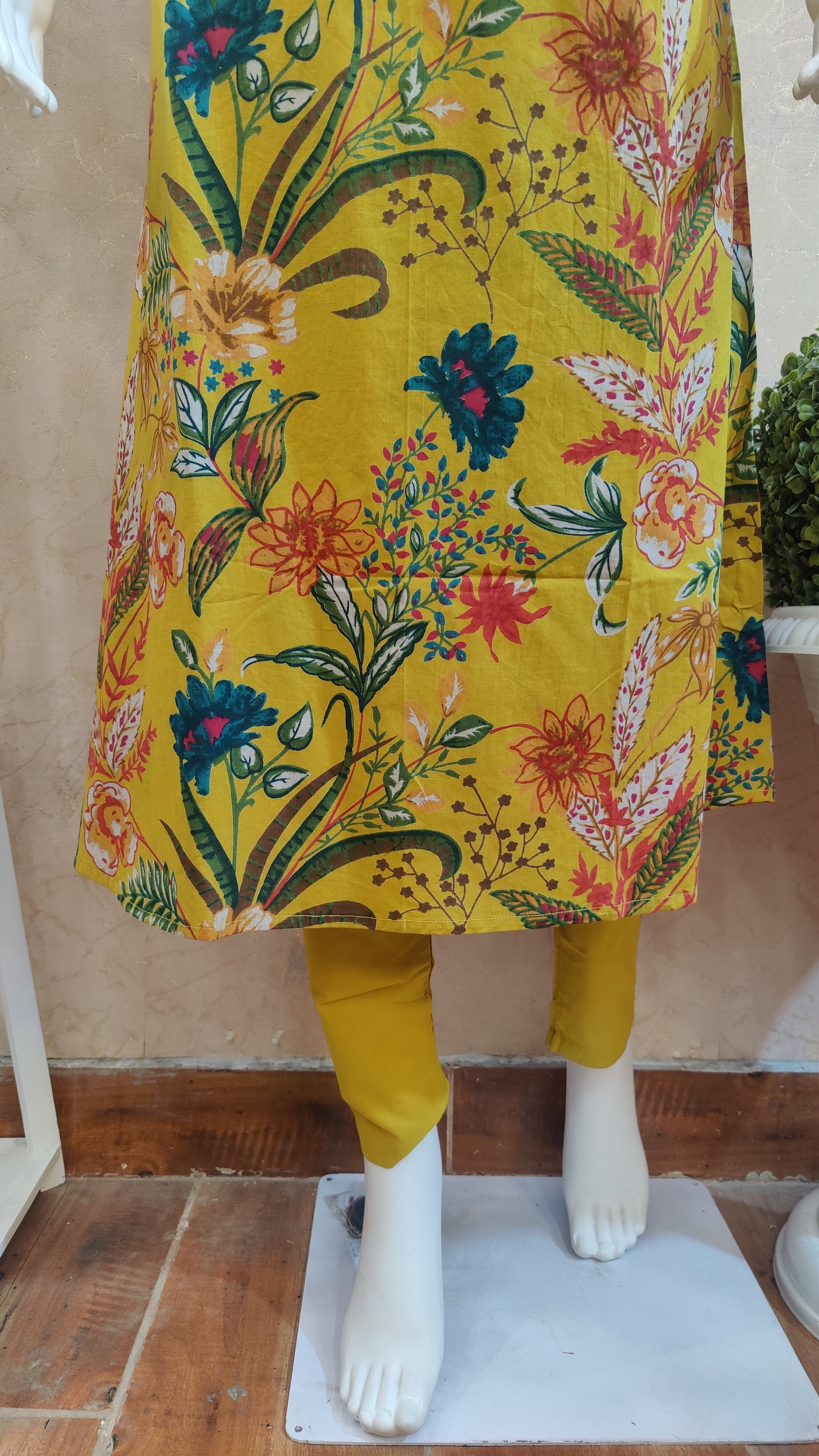 Pure Cotton A-Line Kurti with pant and dupatta M91025/GB