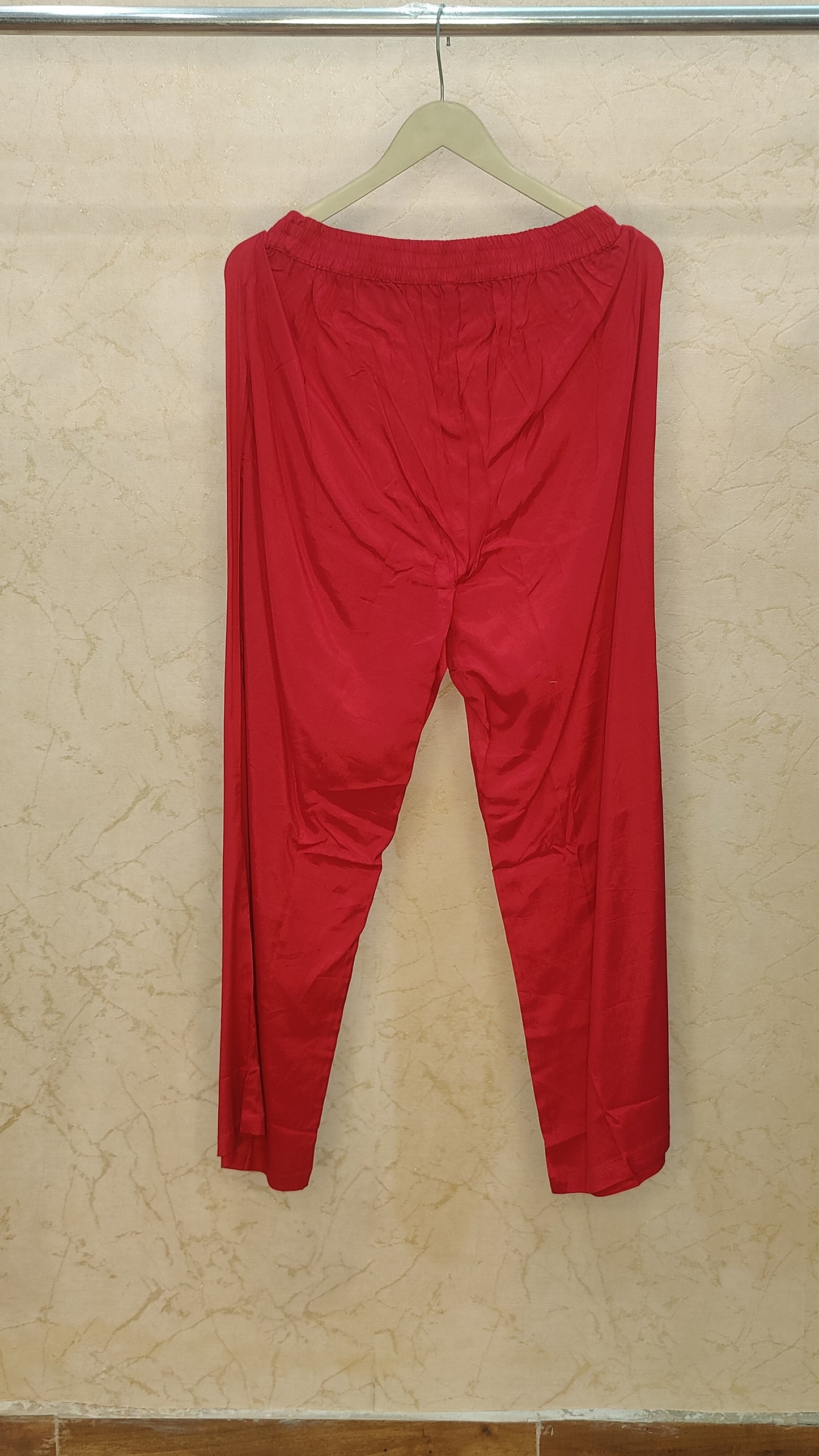 Pure Crape Kurti with pant and dupatta set M91750AUR