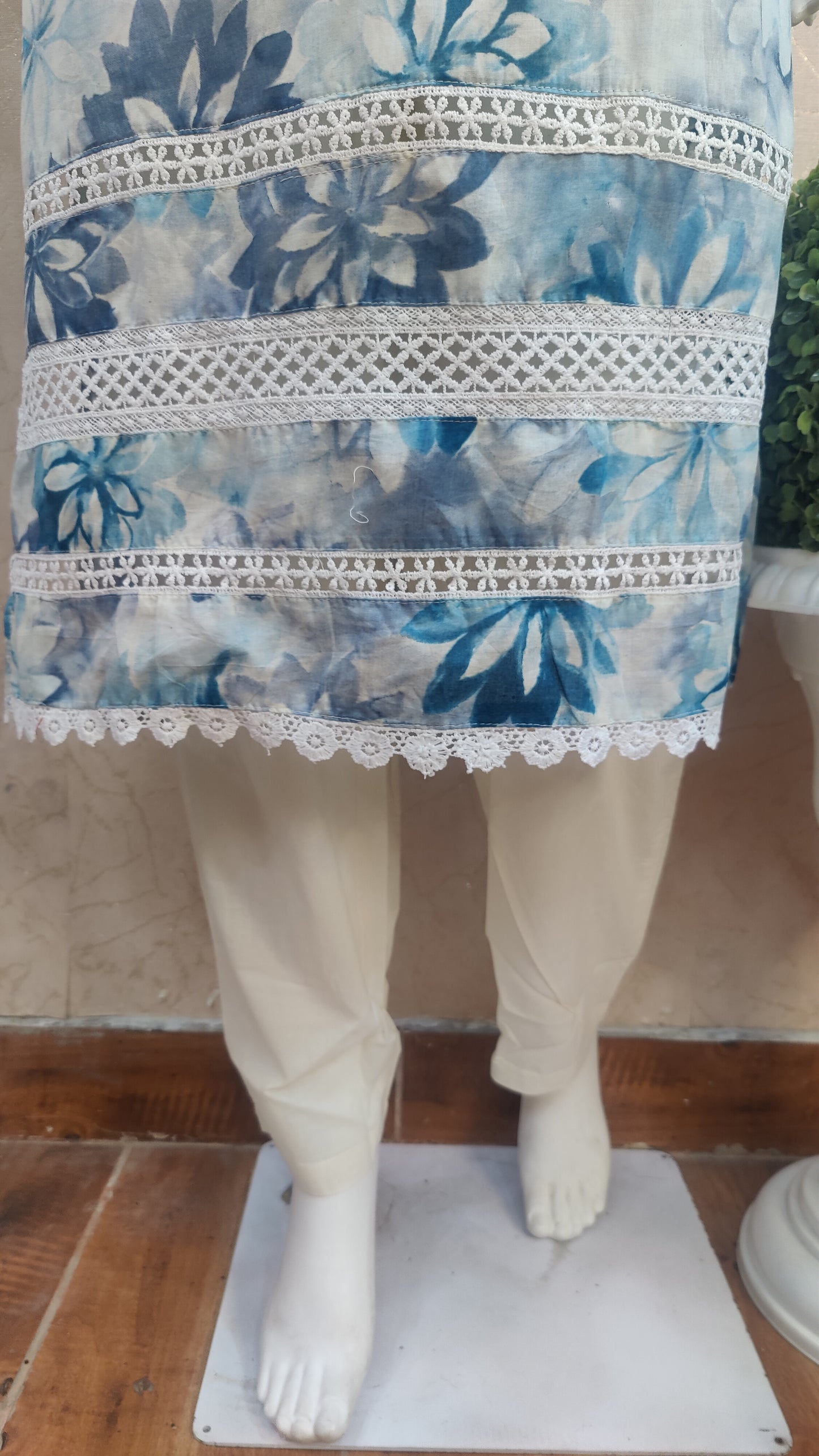 Pure Cotton Kurti with pant and Dupatta M1025/AU