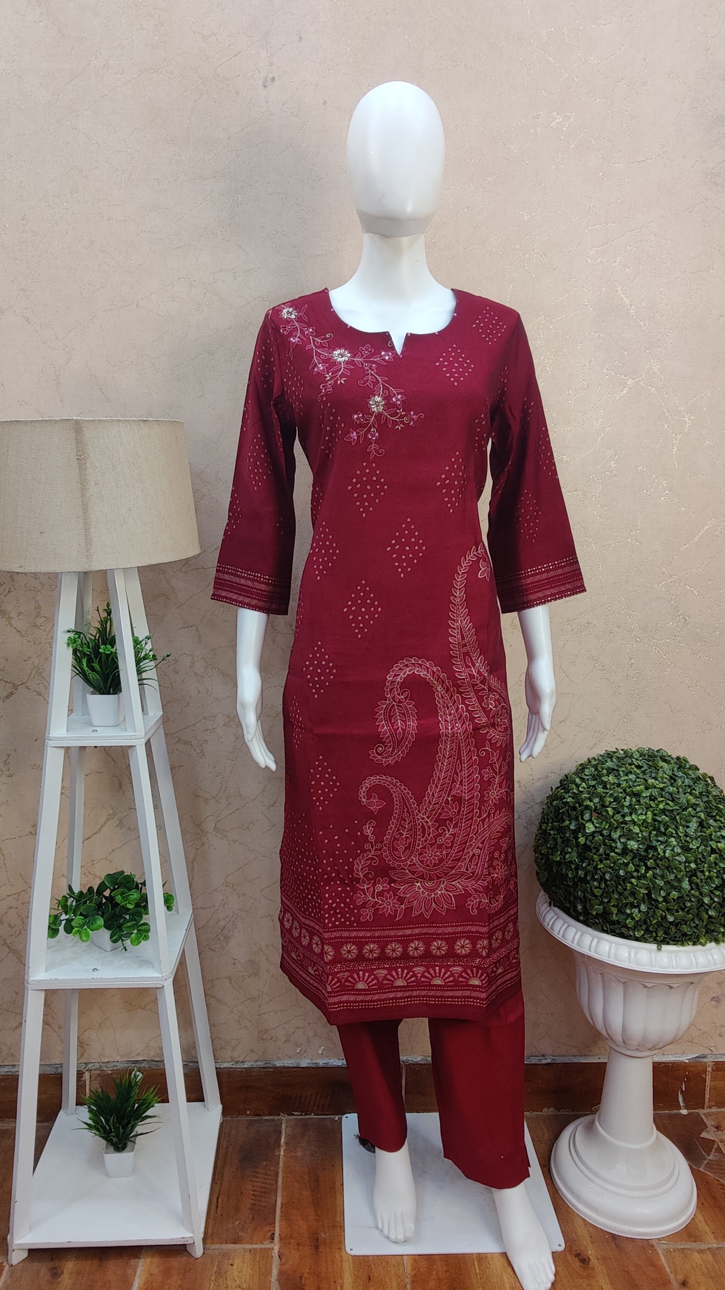 Pure Muslin Kurti with pant and Dupatta M91195GBA
