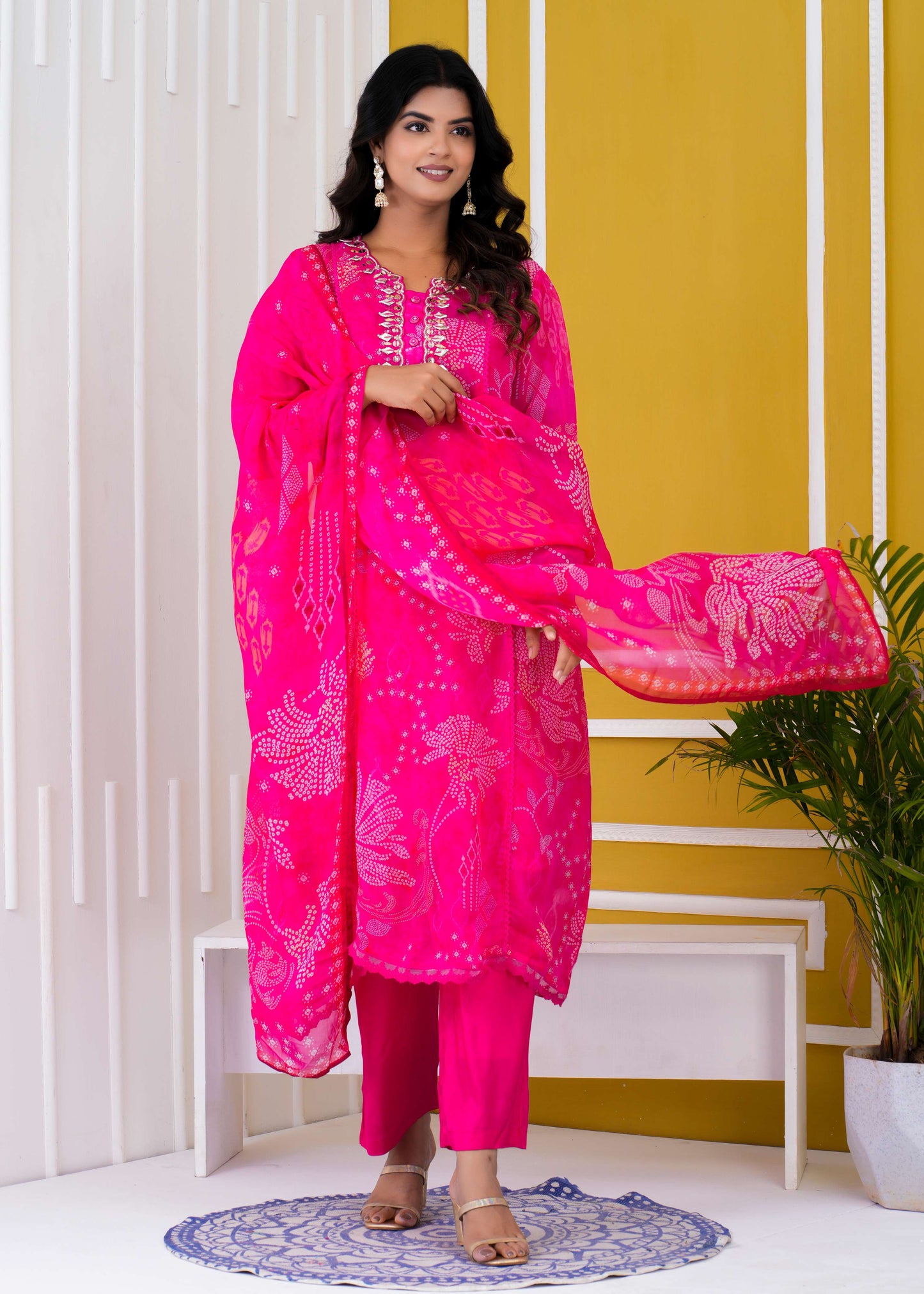 Pure Muslin Kurti with pant and Dupatta. OM92100GBA