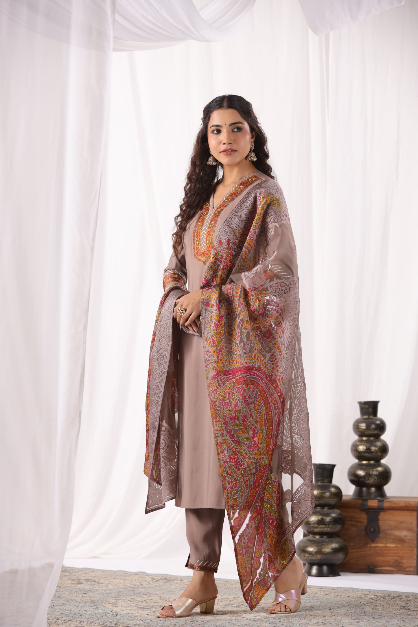 Muslin Kurti with pant and Dupatta. OM91565GBE