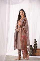 Muslin Kurti with pant and Dupatta. OM91565GBE