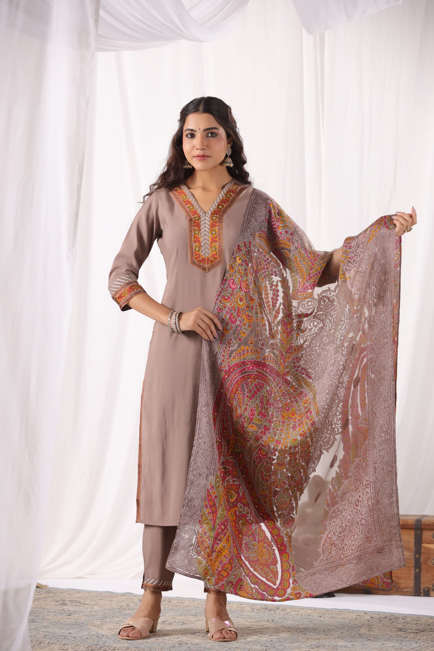 Muslin Kurti with pant and Dupatta. OM91565GBE