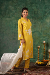 Pure Muslin kurti with pant and Dupatta OM92100GB