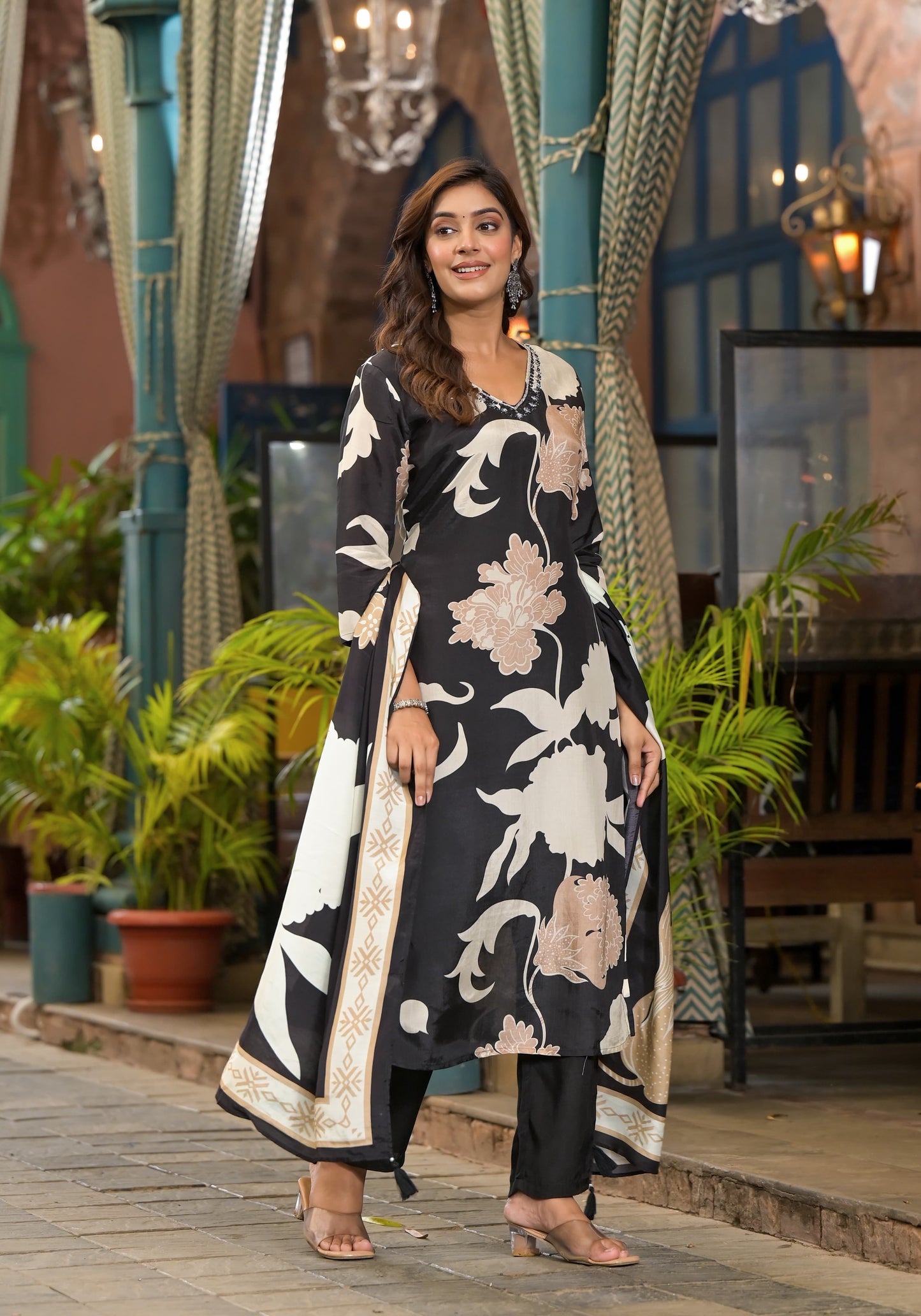 Pure Muslin kurti with pant and Dupatta M91565AUMUS