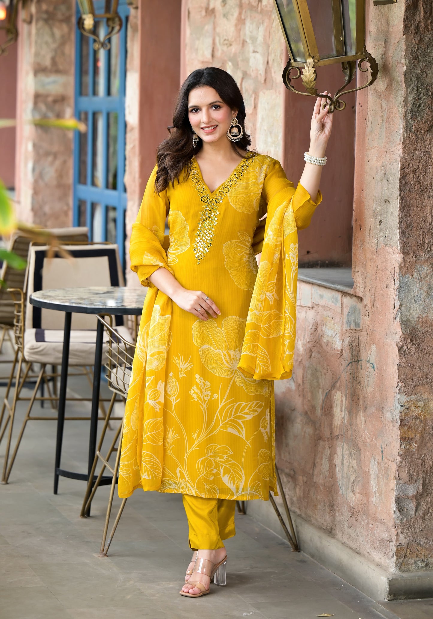 Pure Chinon kurti with pant and Dupatta M92100AUMU