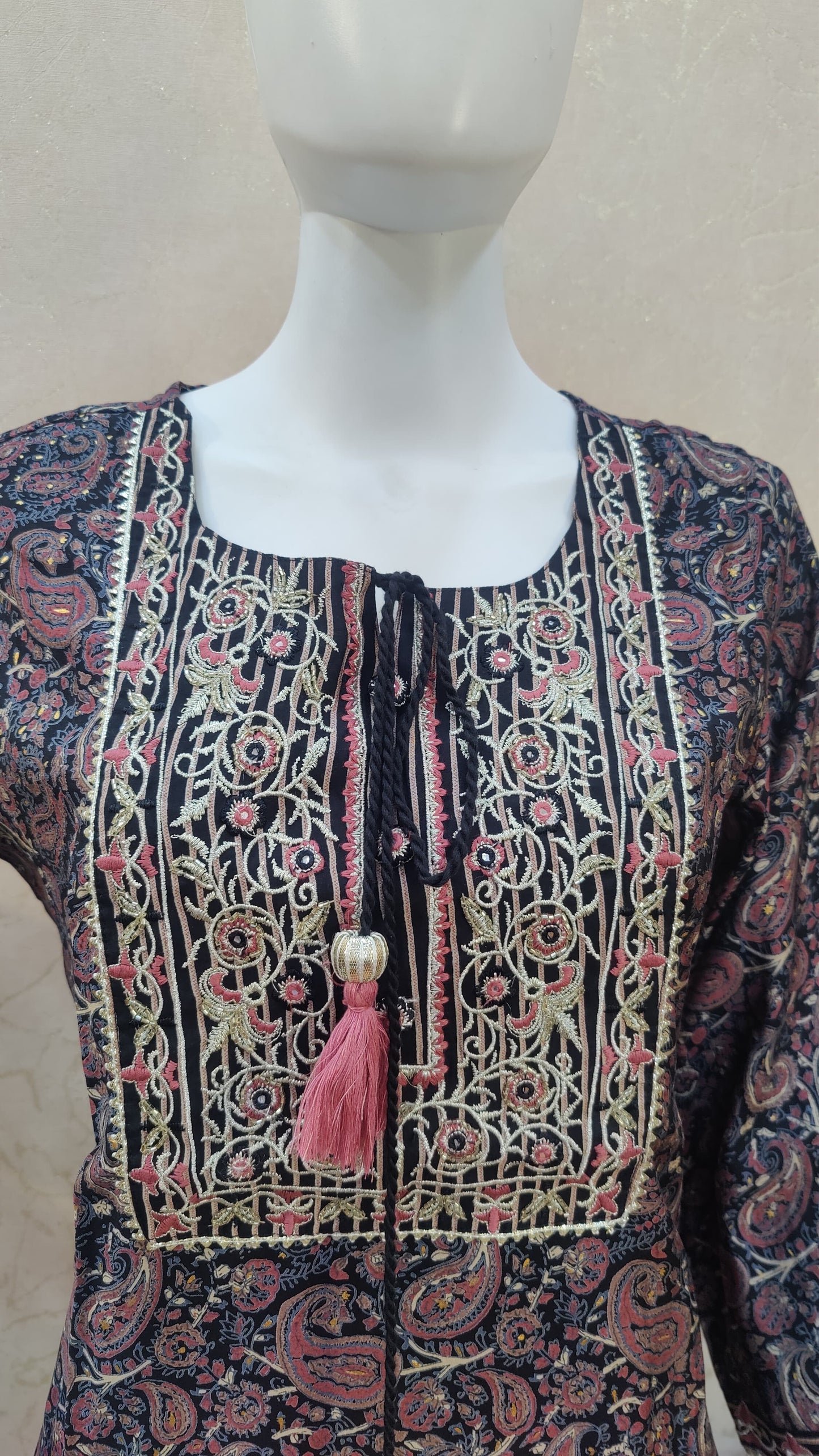 Muslin kurti with pant and Dupatta JM91485