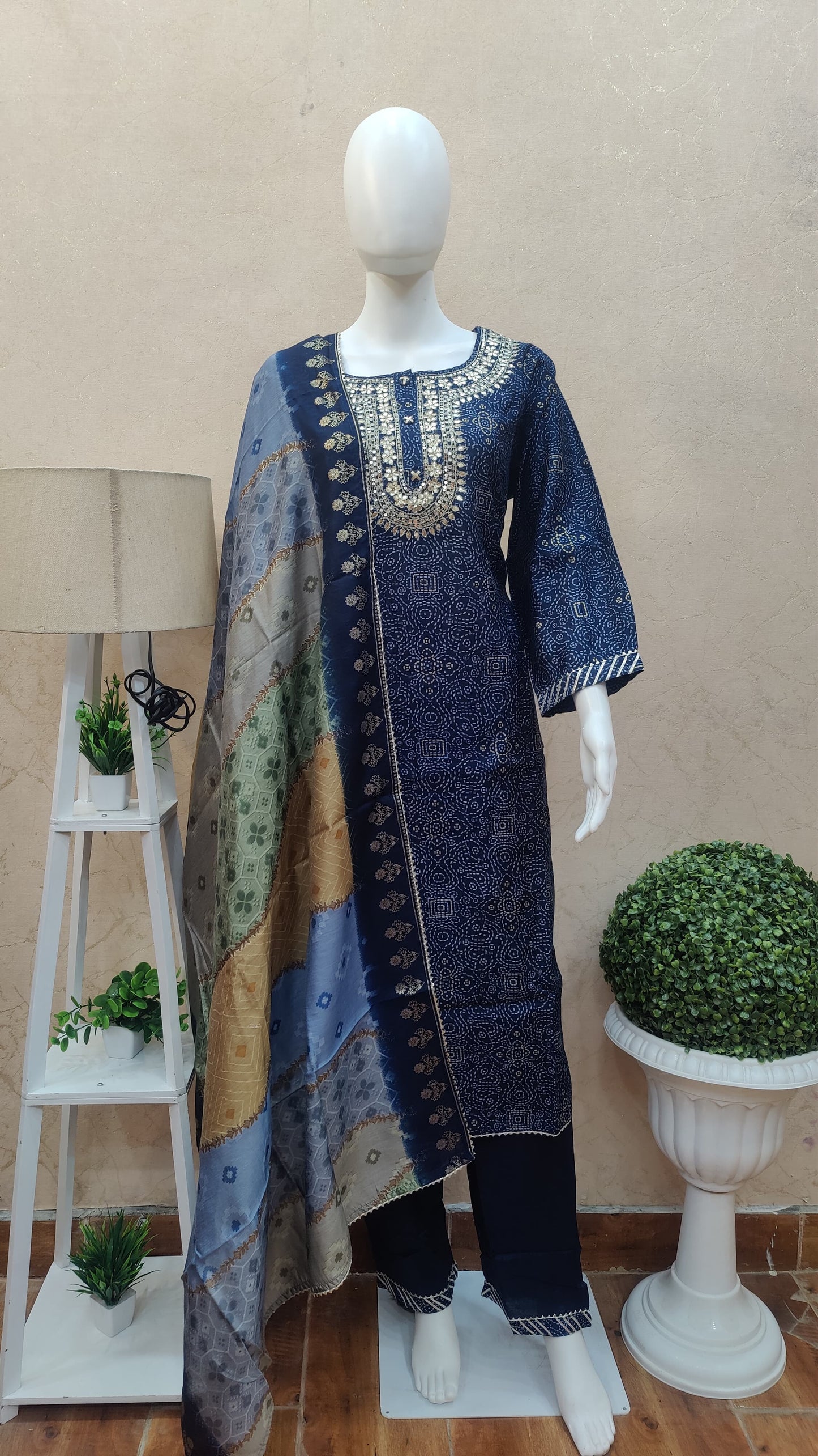 Pure Muslin kurti with pant and dupatta MUSM91640S44