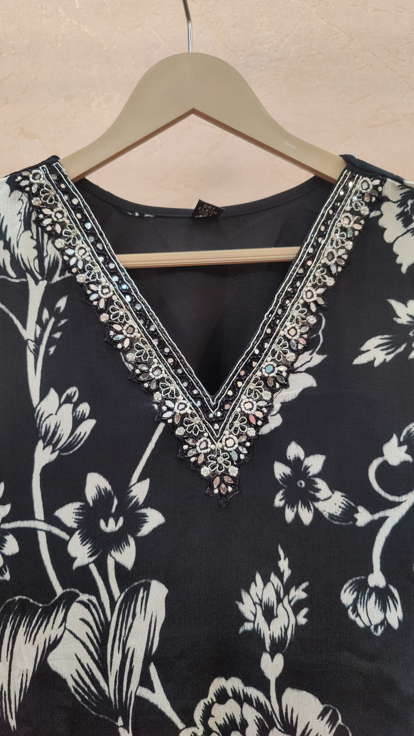 Chinon Kurti with pant and dupatta set M92300AUR