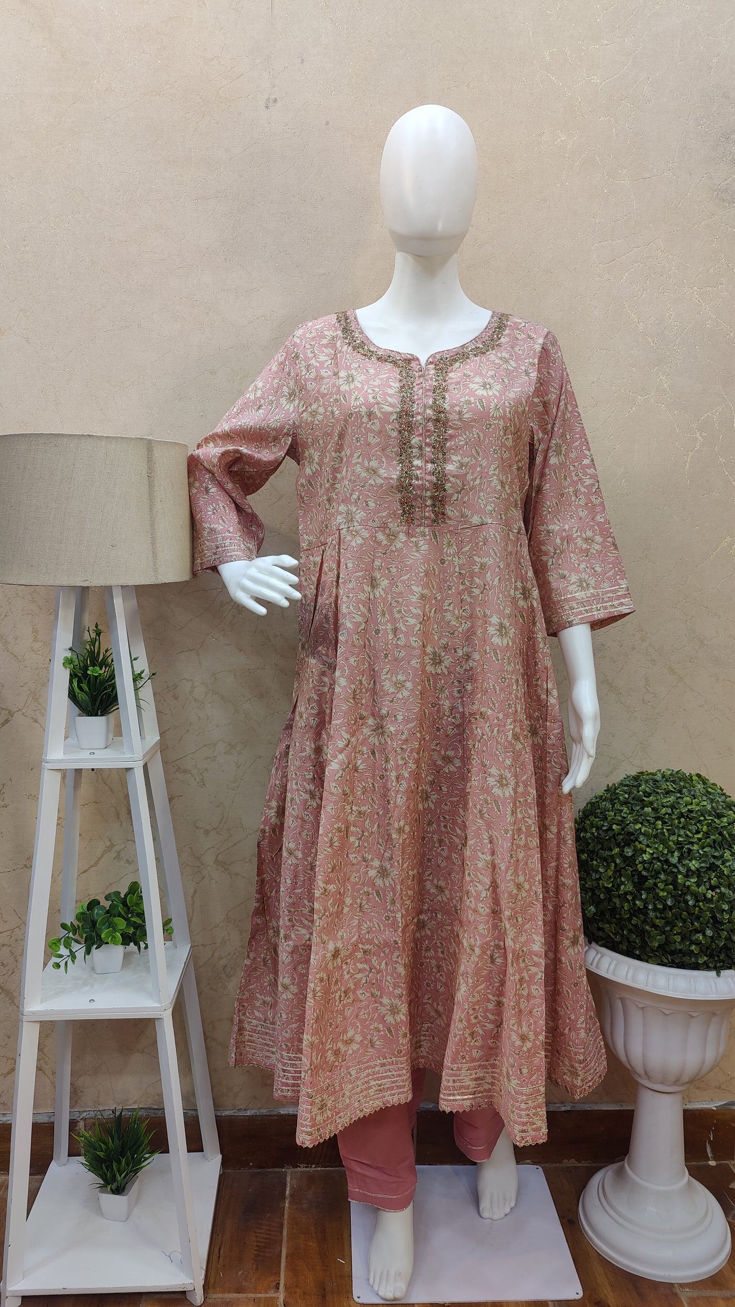 Muslin Anarkali kurti with pant and Dupatta JM91565