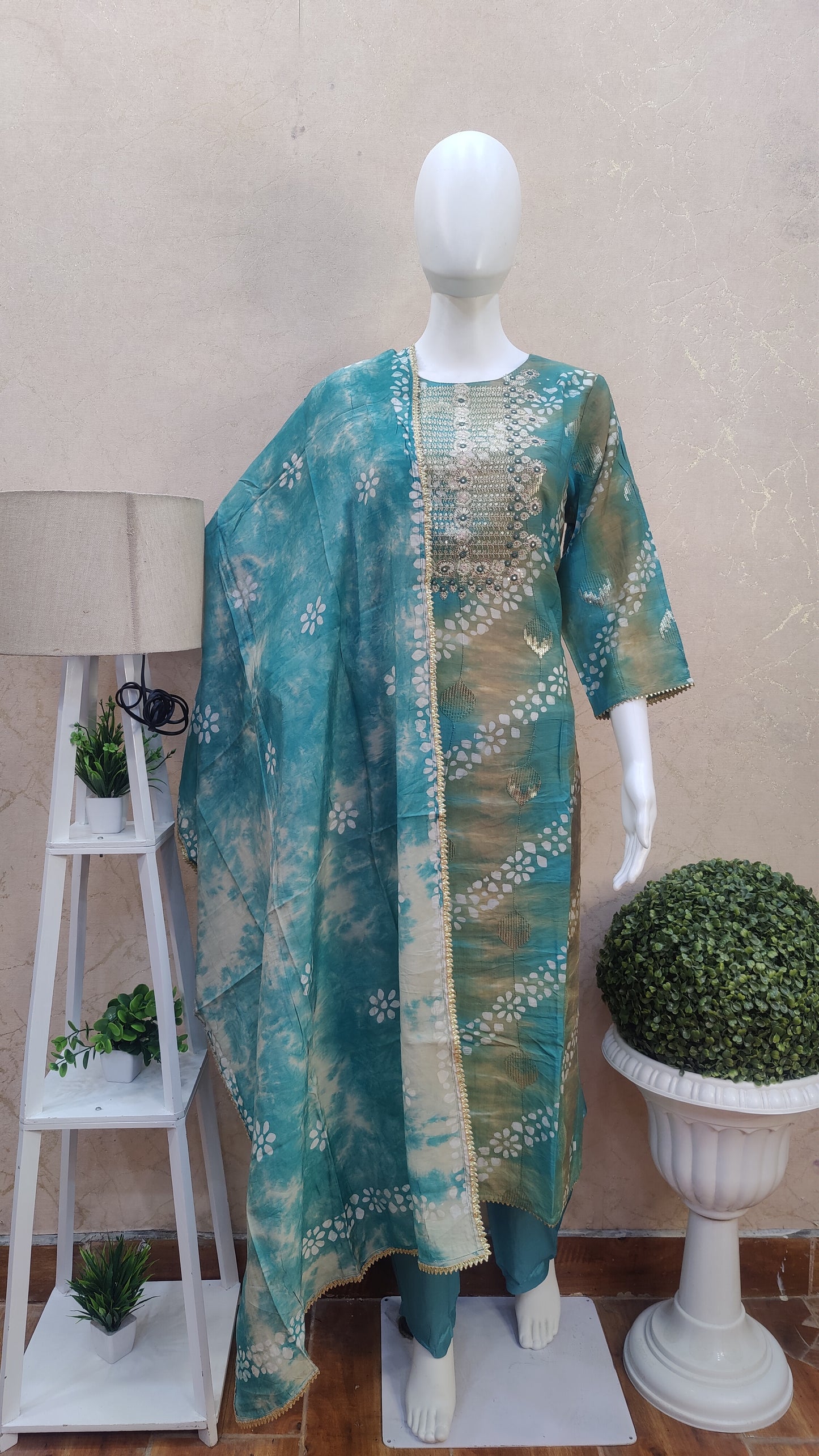 Muslin Kurti with Pant and Dupatta MUSM91500S44