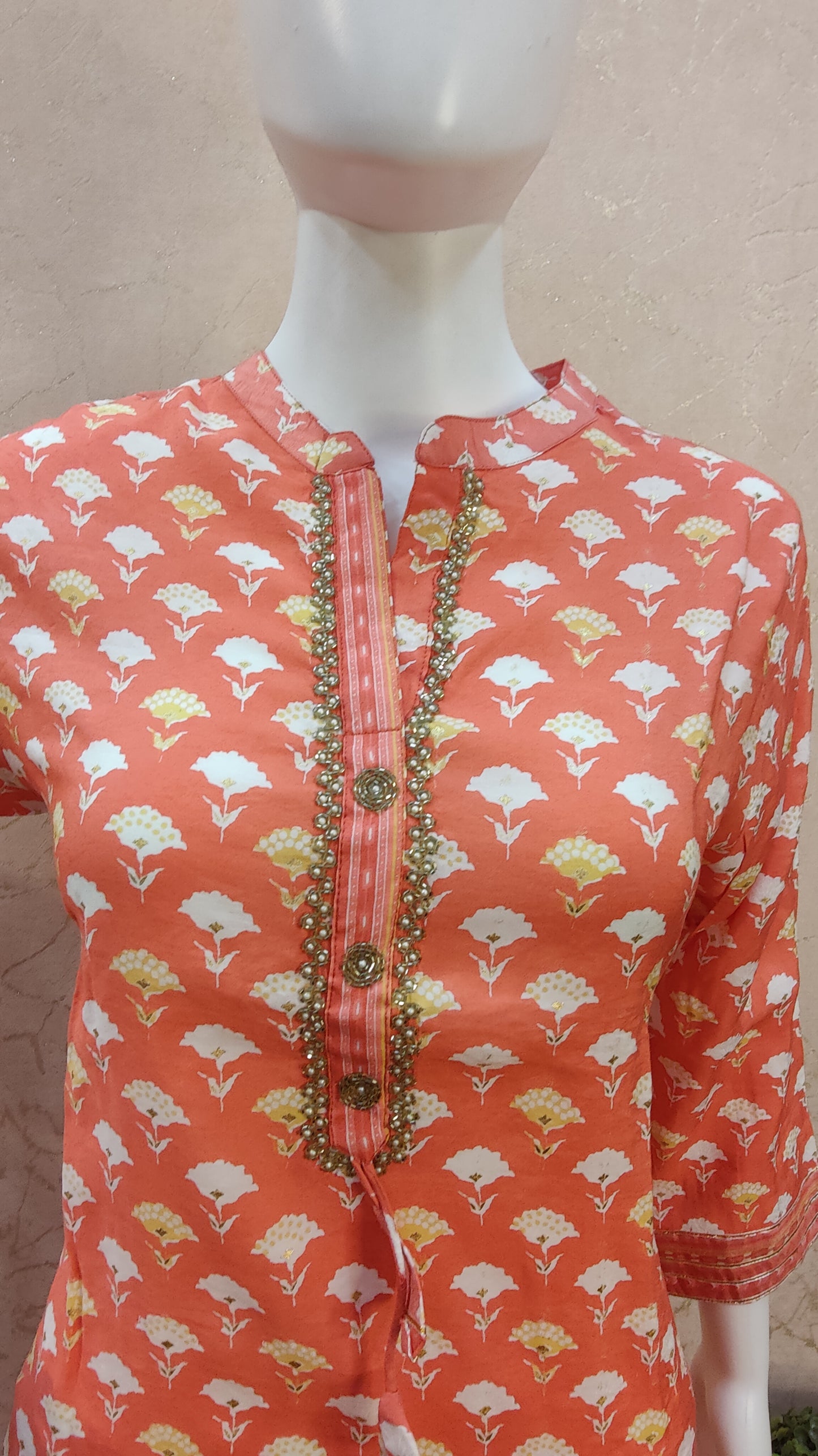 Muslin kurti with pant and dupatta COTM1250