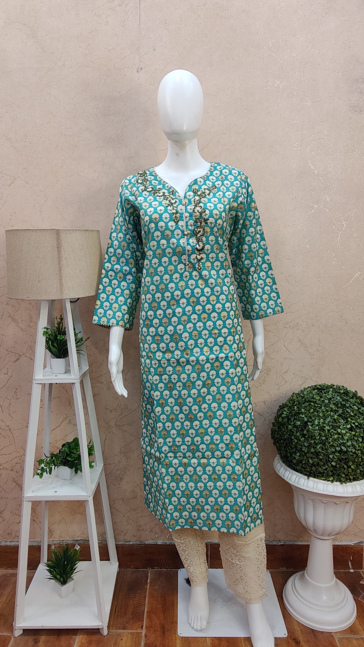 Pure Muslin kurti with pant and dupatta COM91970S42