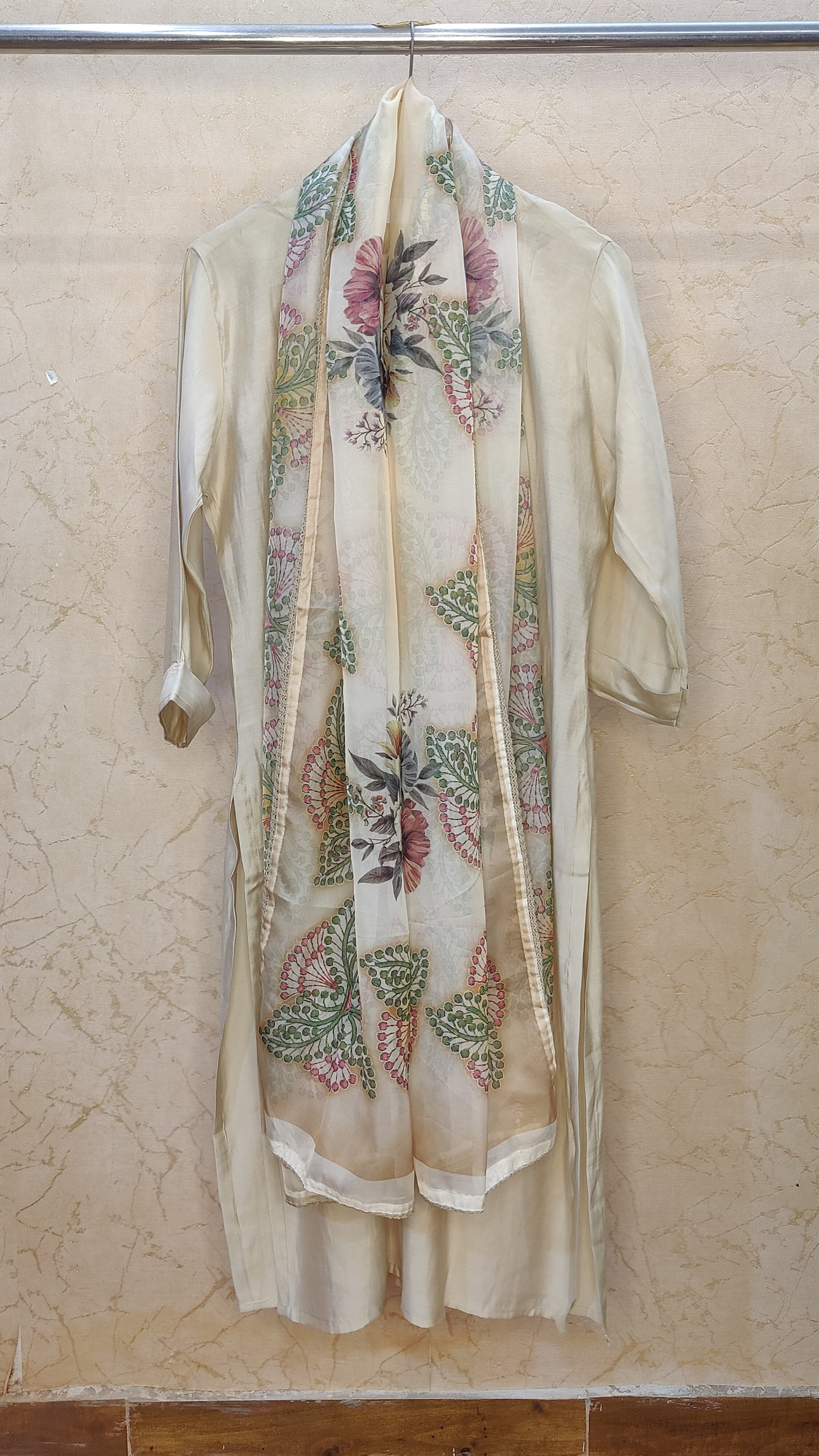 Roman Silk Kurti With Pant And Dupatta set M91125SS