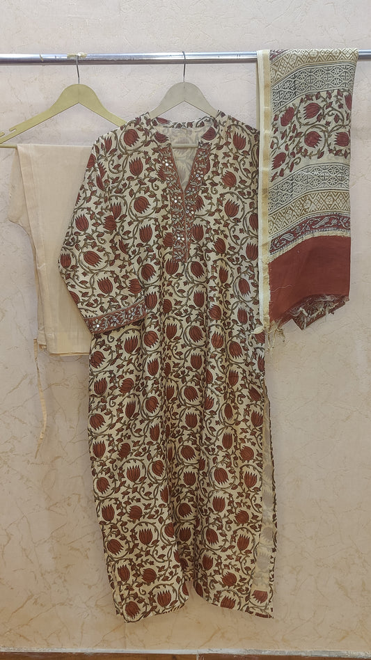 Pure Chanderi Kurti with pant and dupatta M92300/SHL