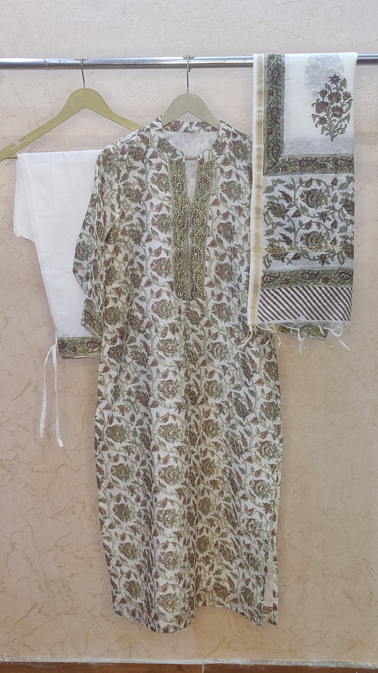 Pure Chanderi Kurti with pant and dupatta M92300/SHL
