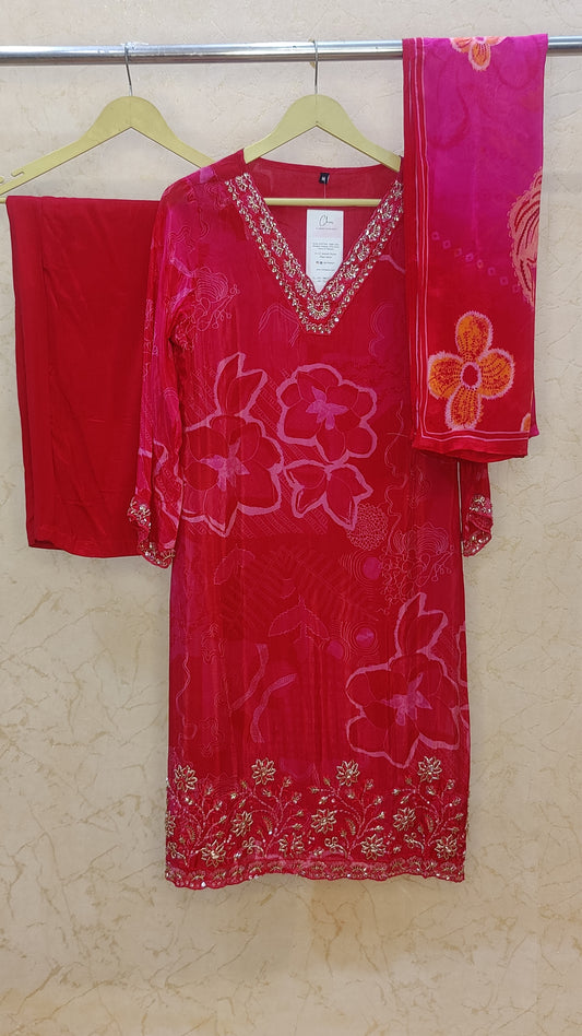 Crape Kurti with pant and dupatta set M92100GB