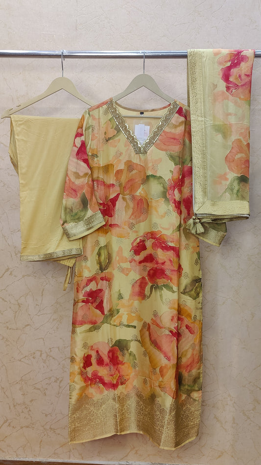 Pure Silk Kurti with pant and dupatta set. M92400