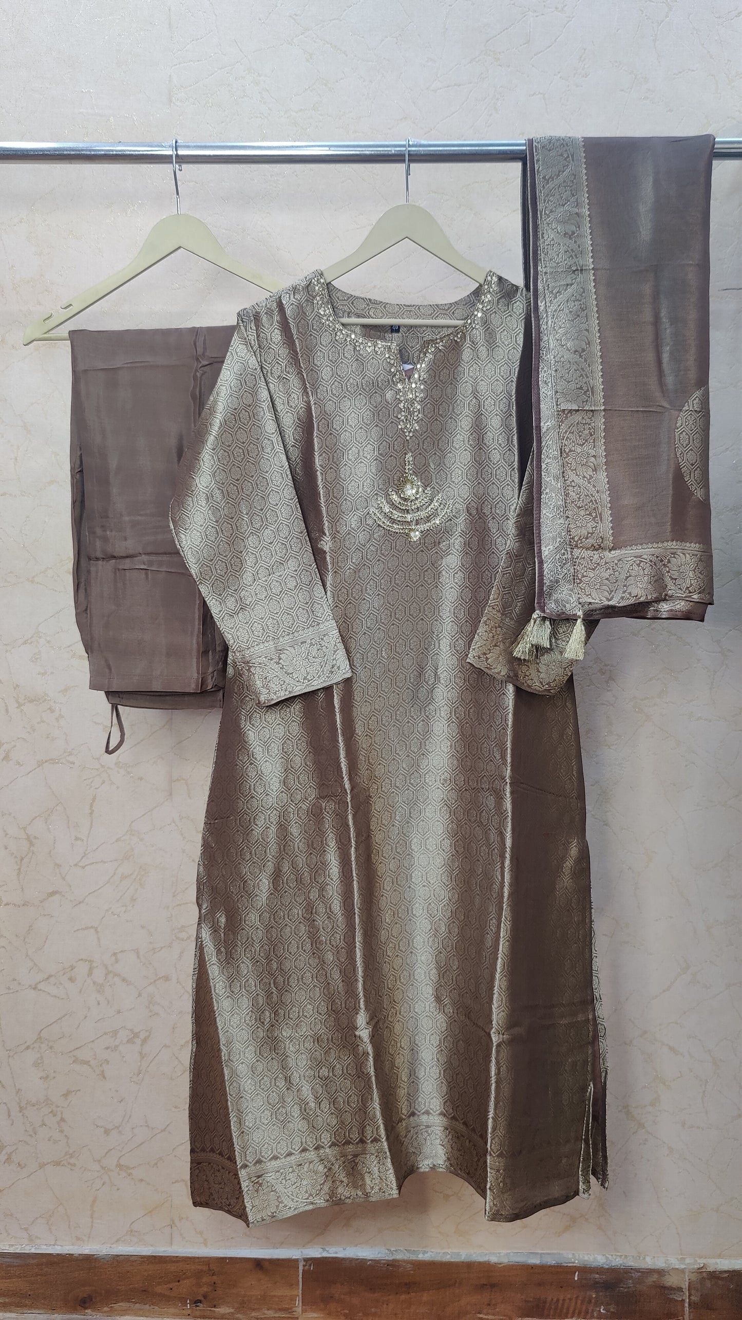 Pure Silk Kurti with pant and dupatta set. M93300