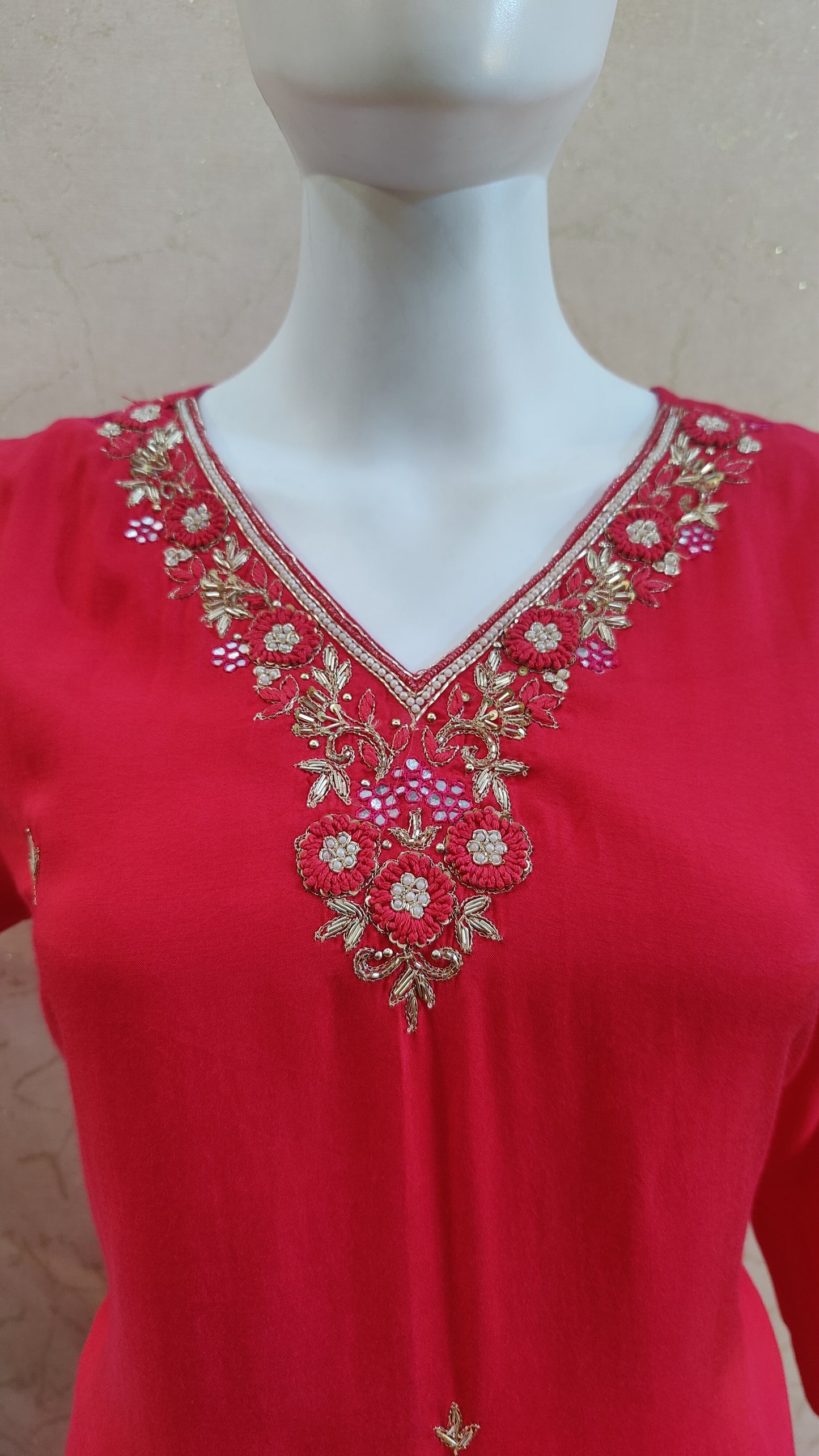 Muslin Kurti with pant and dupatta M91300HK