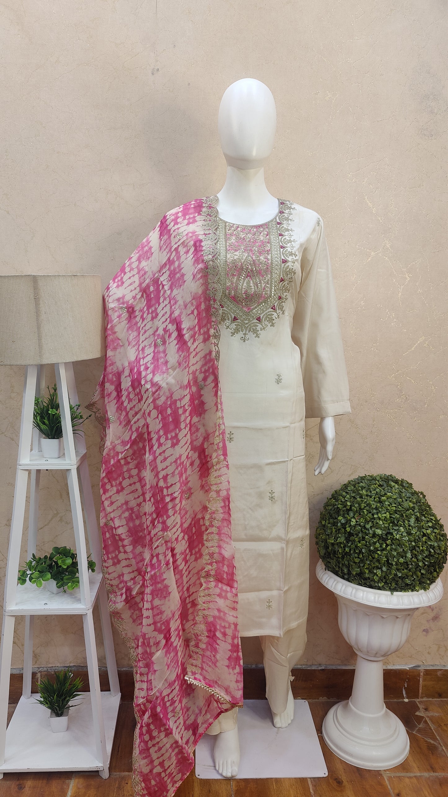 Pure Muslin Kurti with pant and Dupatta MSS91850MUSII