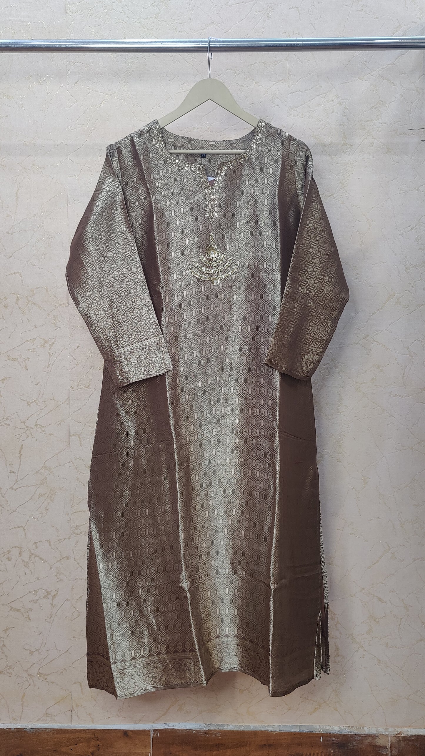 Pure Silk Kurti with pant and dupatta set. M93300
