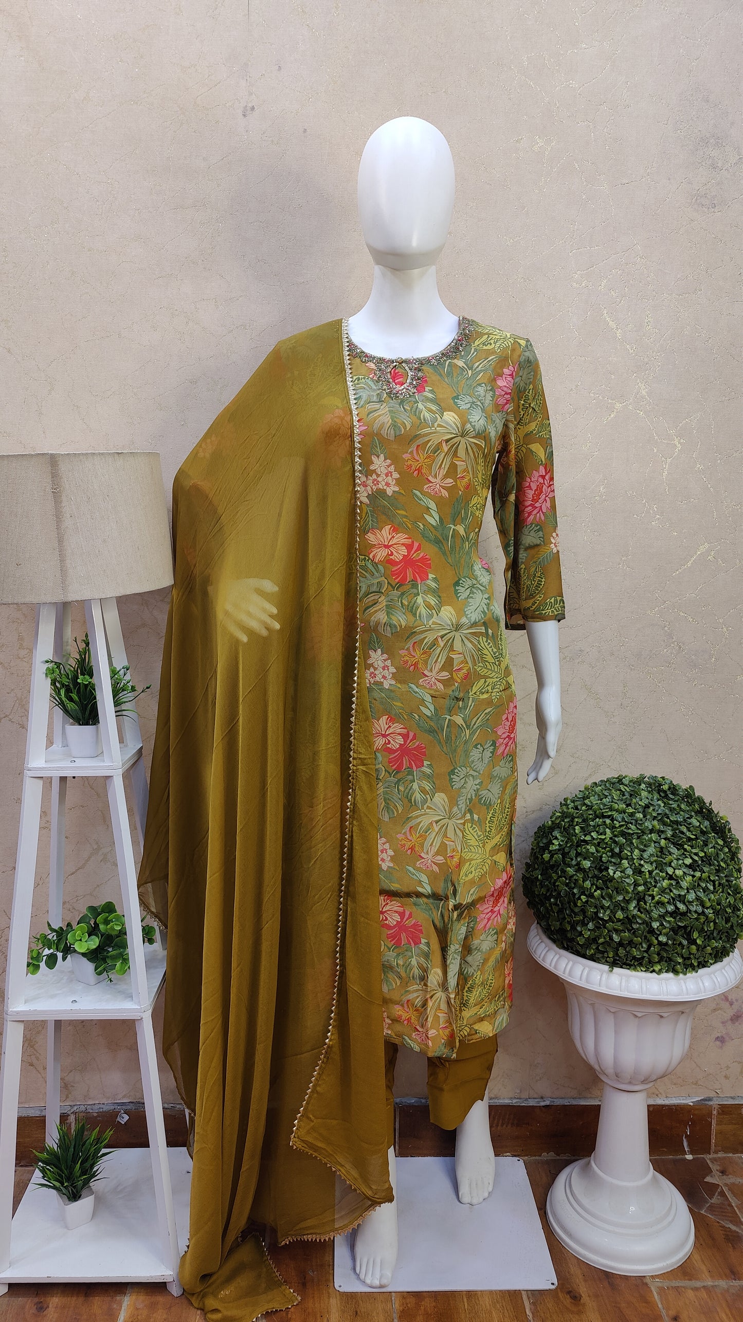 Pure Crape Kurti with pant and Dupatta MUSM91565S42