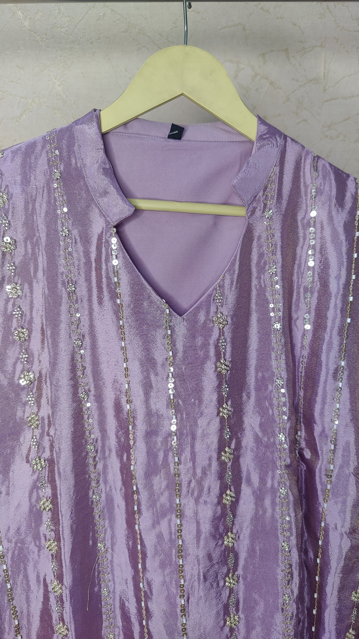 Pure Tissue Silk Co-ord Set. M91850