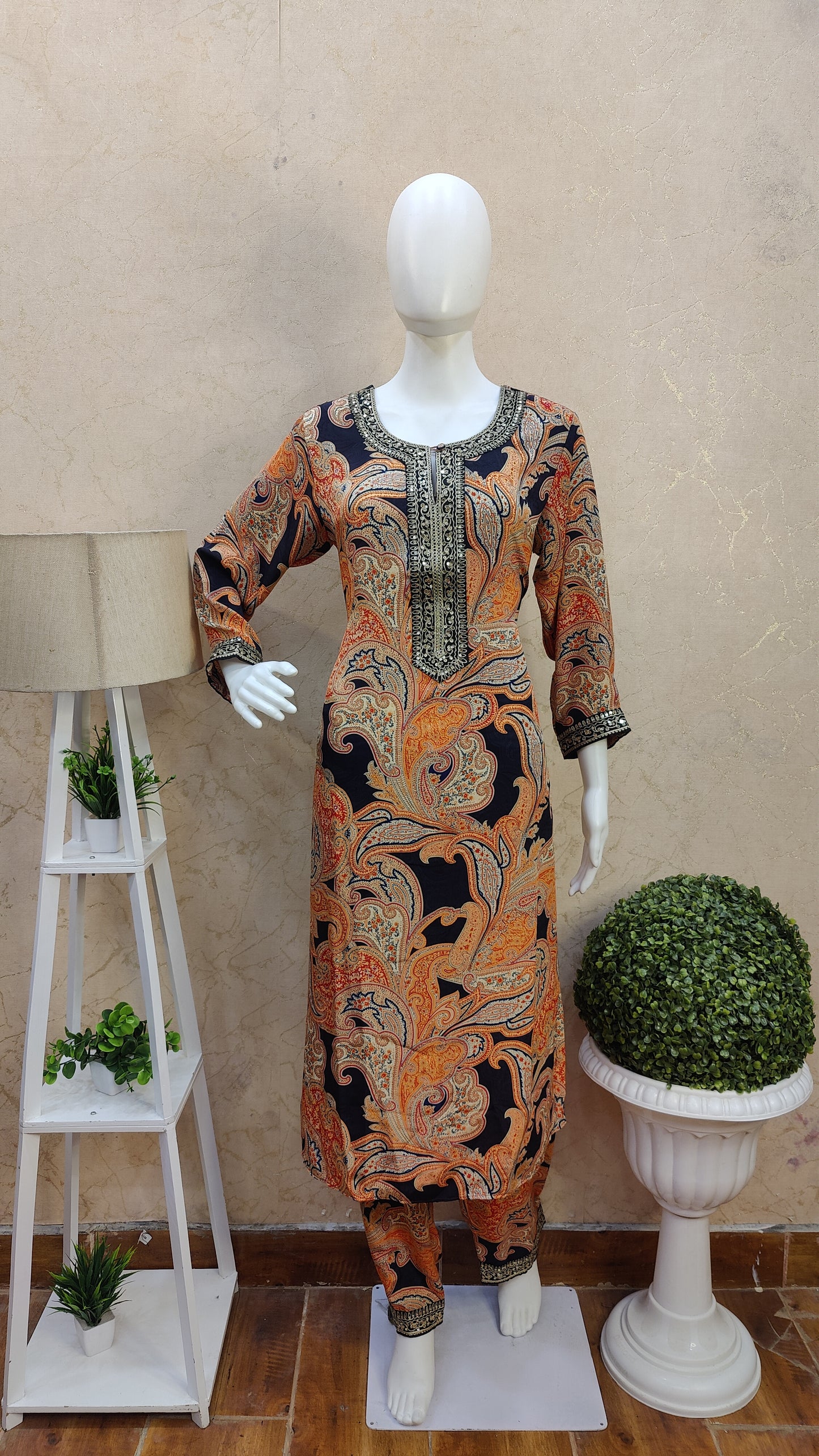 Pure Muslin Kurti with pant MUSM1525M40