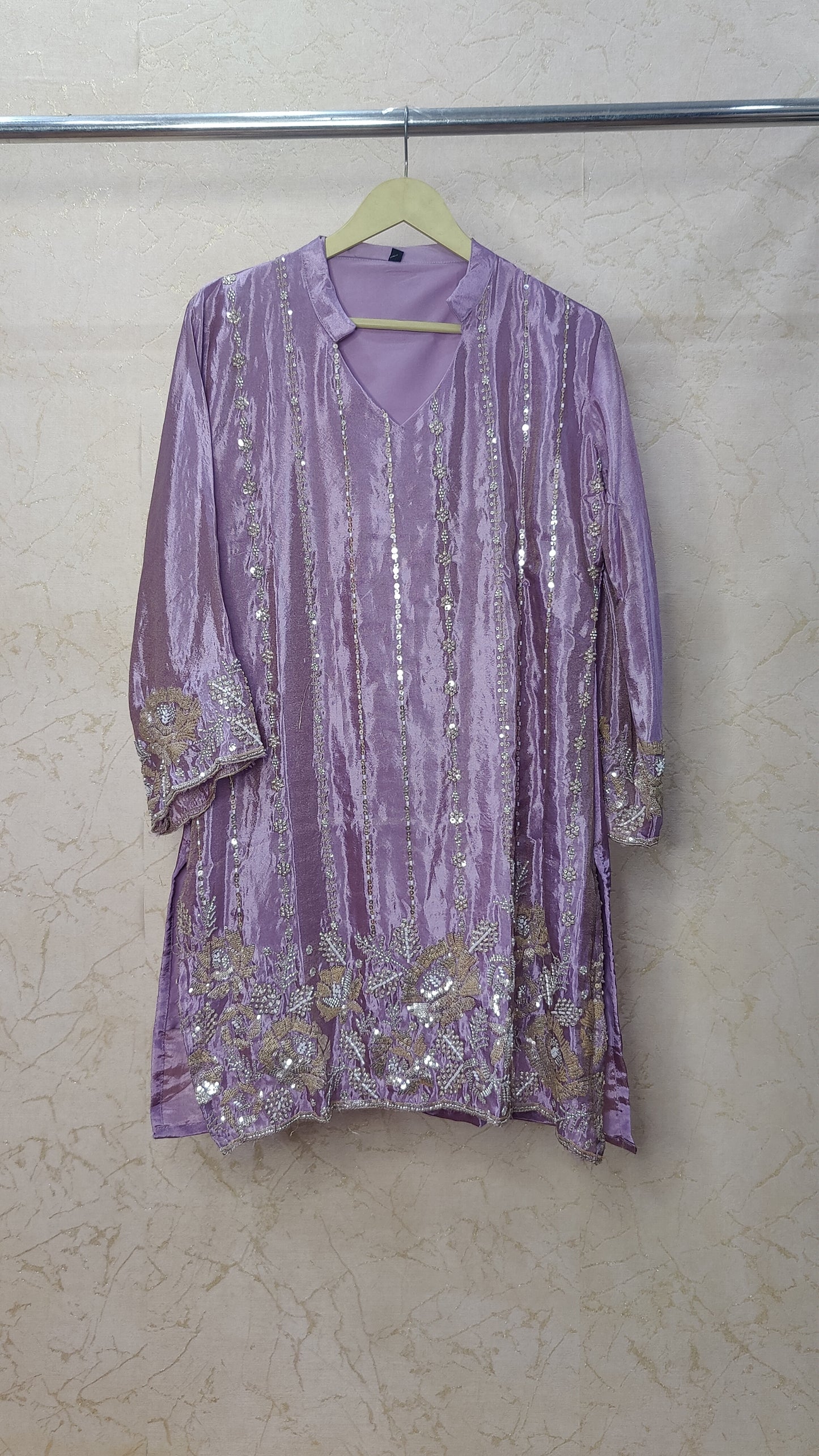 Pure Tissue Silk Co-ord Set. M91850