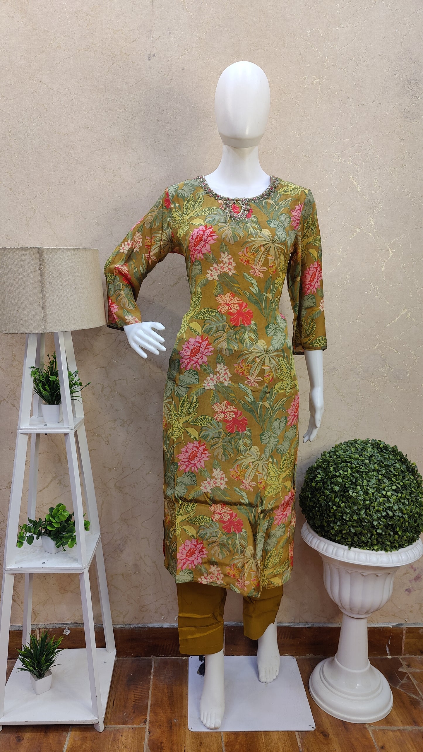 Pure Crape Kurti with pant and Dupatta MUSM91565S42