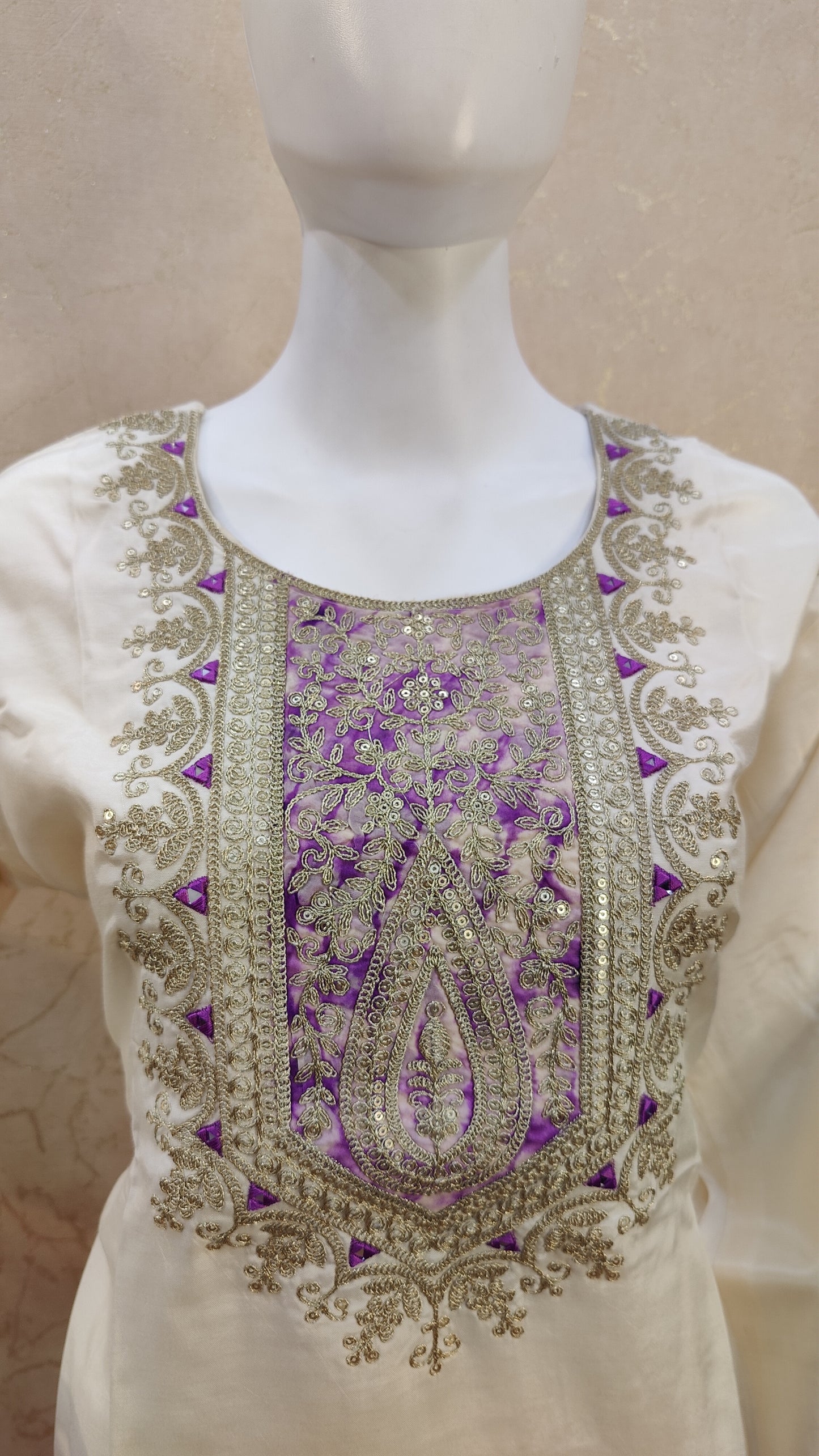 Muslin Kurti with pant and Dupatta MSS91850MUS