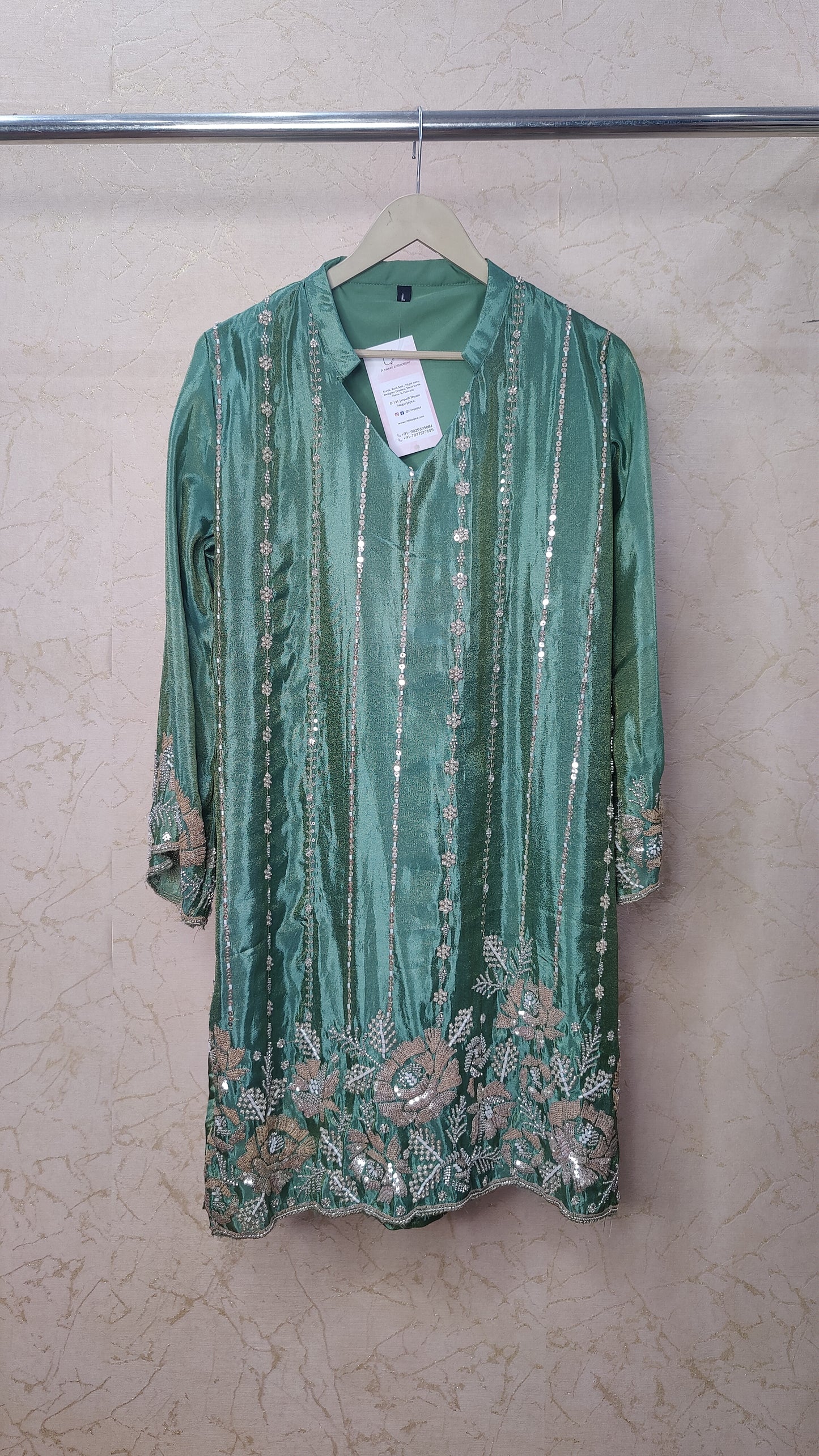 Pure Tissue Silk Co-ord Set. M91850