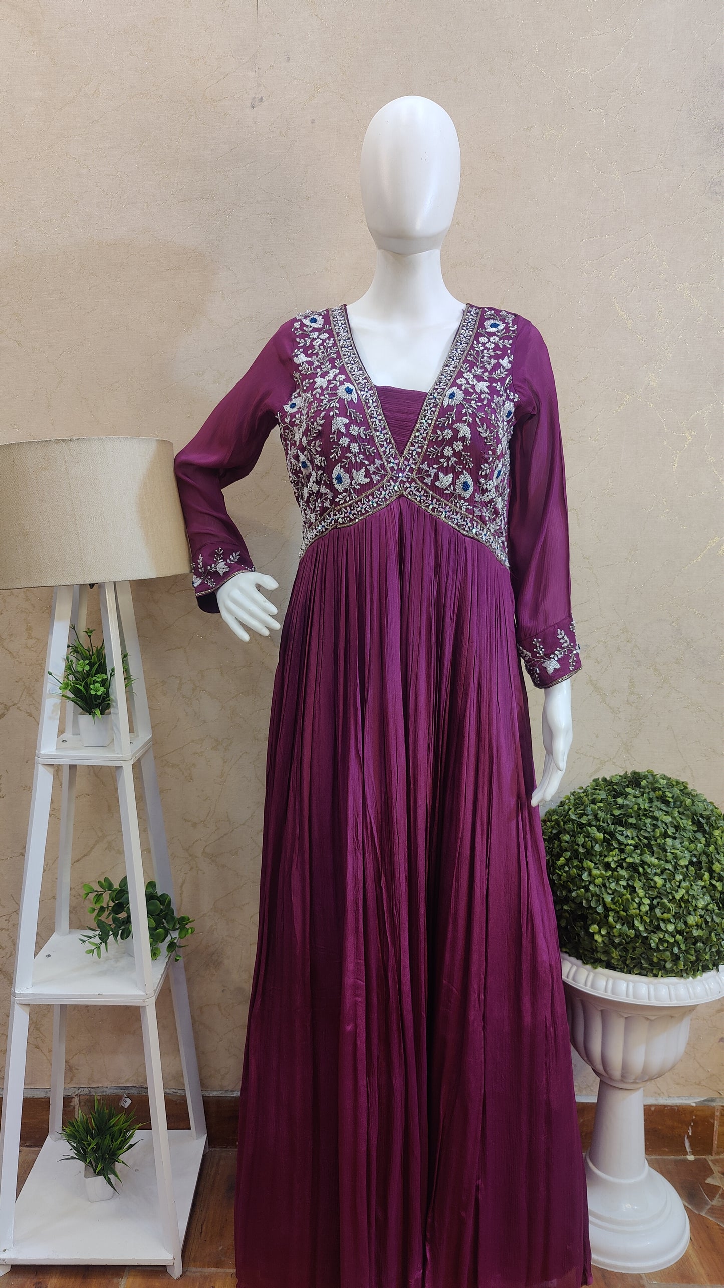 Pure Chinon long gown LM92800CHINOT