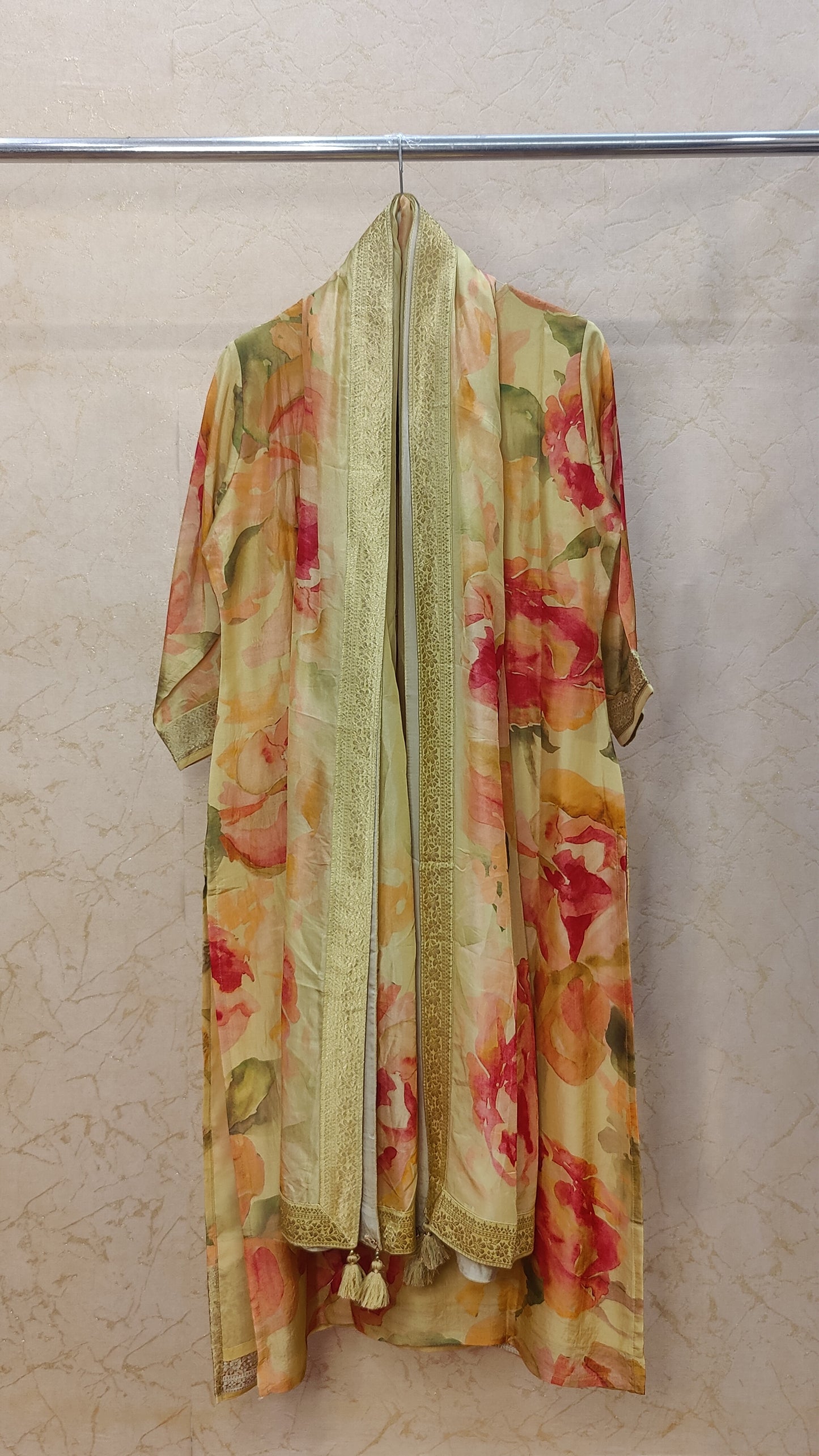 Pure Silk Kurti with pant and dupatta set. M92400