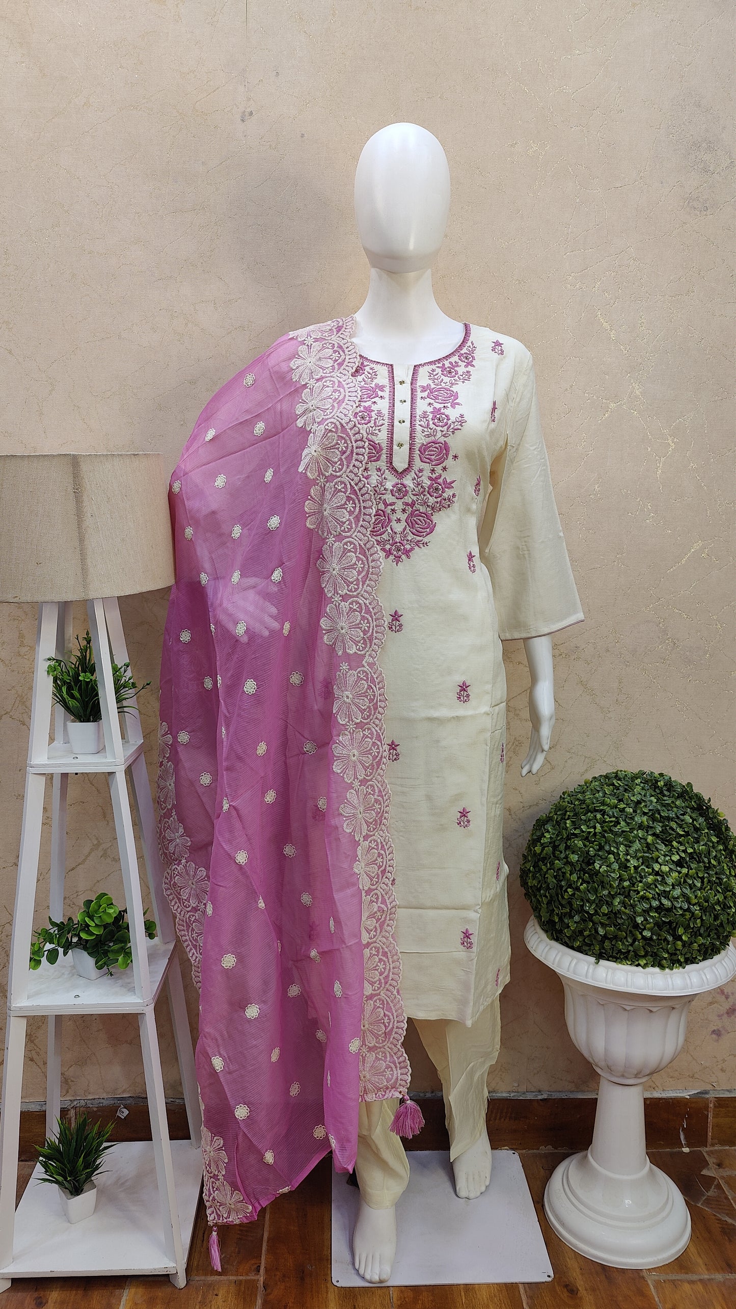 Silk Kurti with pant and Dupatta M91500MULSILK