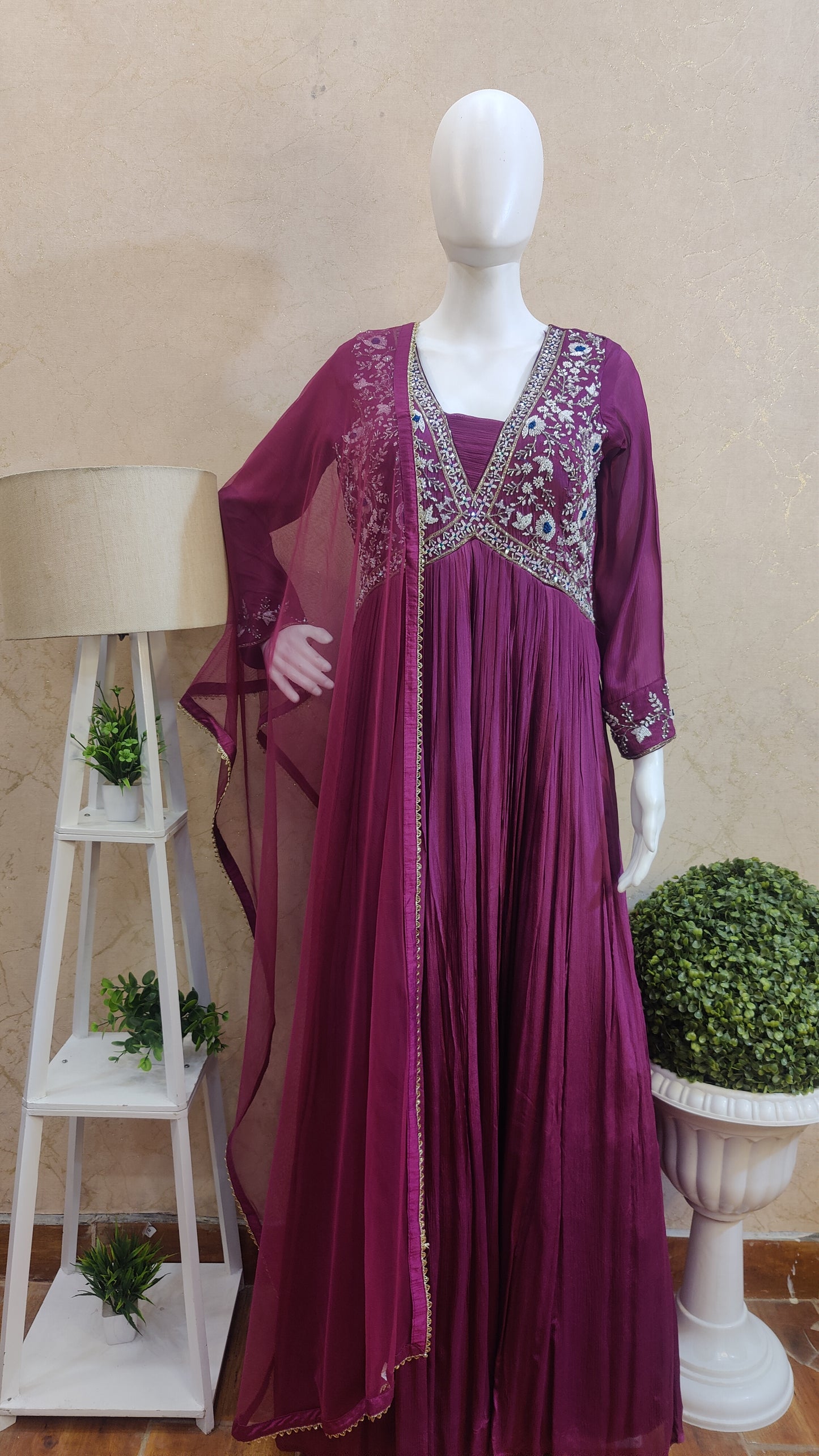 Pure Chinon long gown LM92800CHINOT