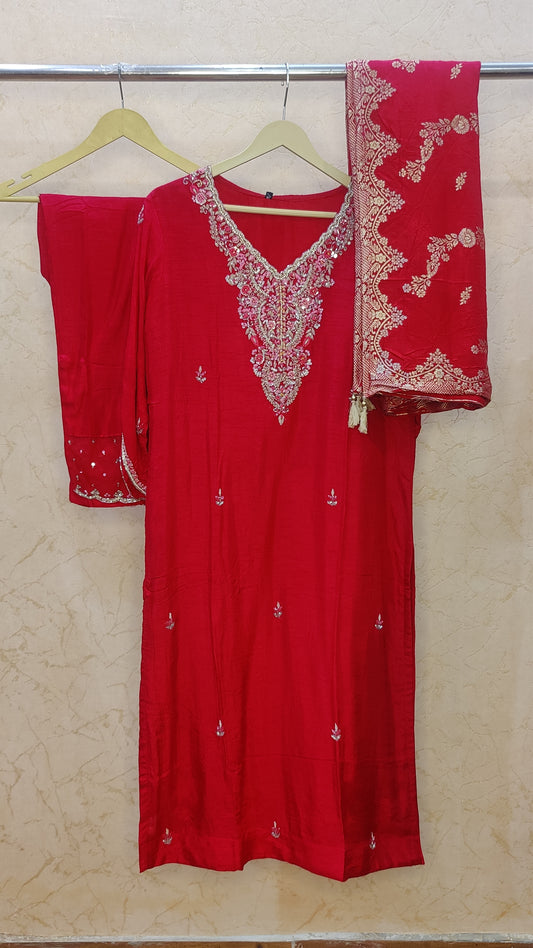Pure Silk Kurti with pant and dupatta set M91970AUR
