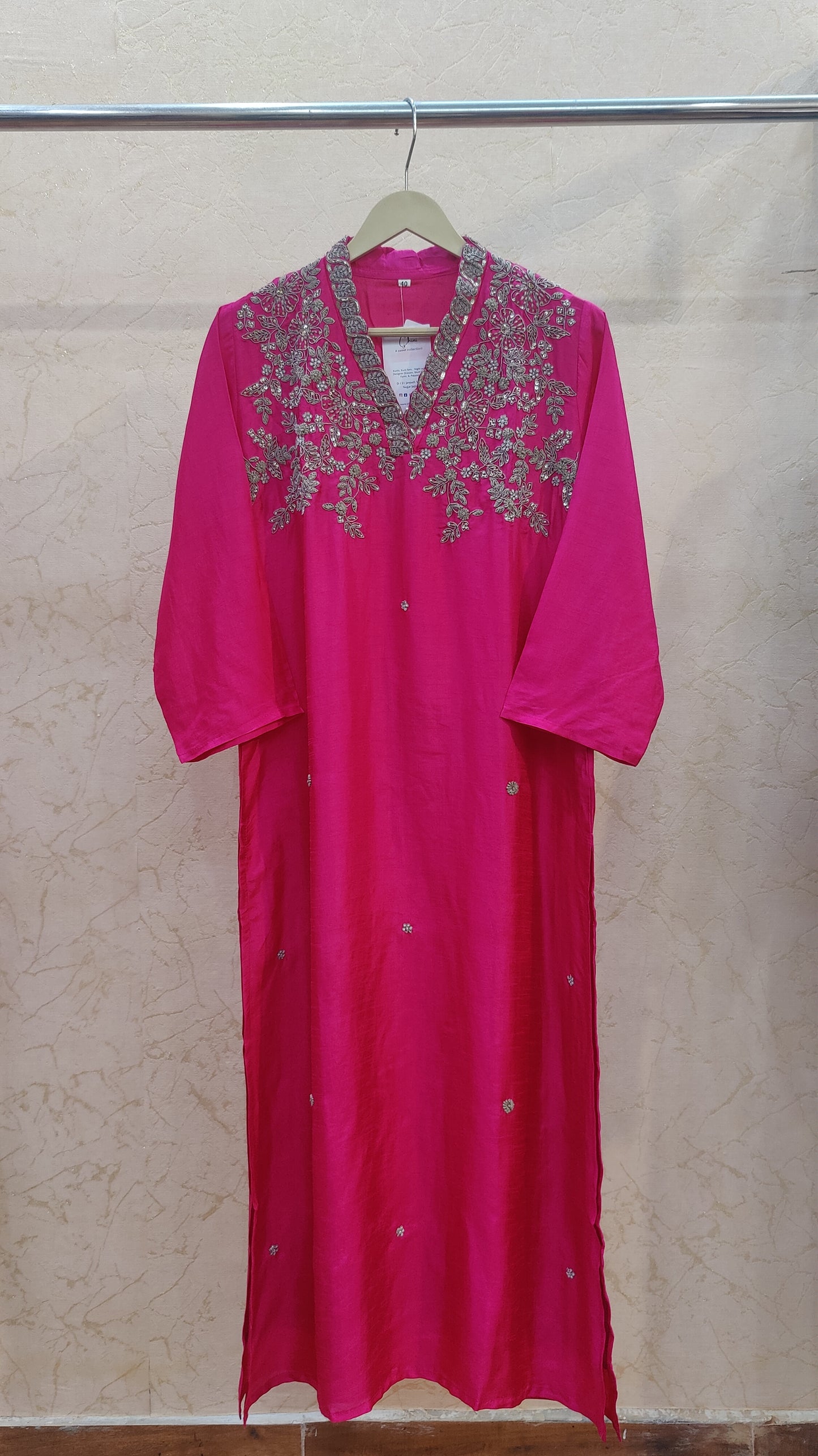 Pure Silk Kurti with pant and dupatta set. M93695